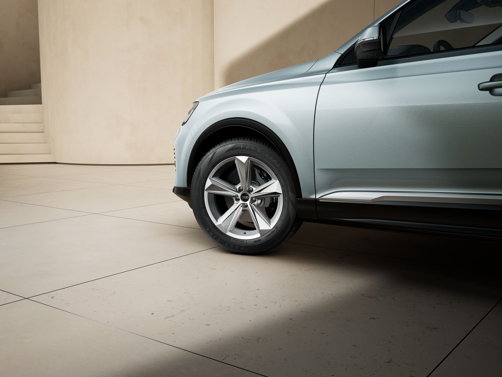 Q7 SUV 5