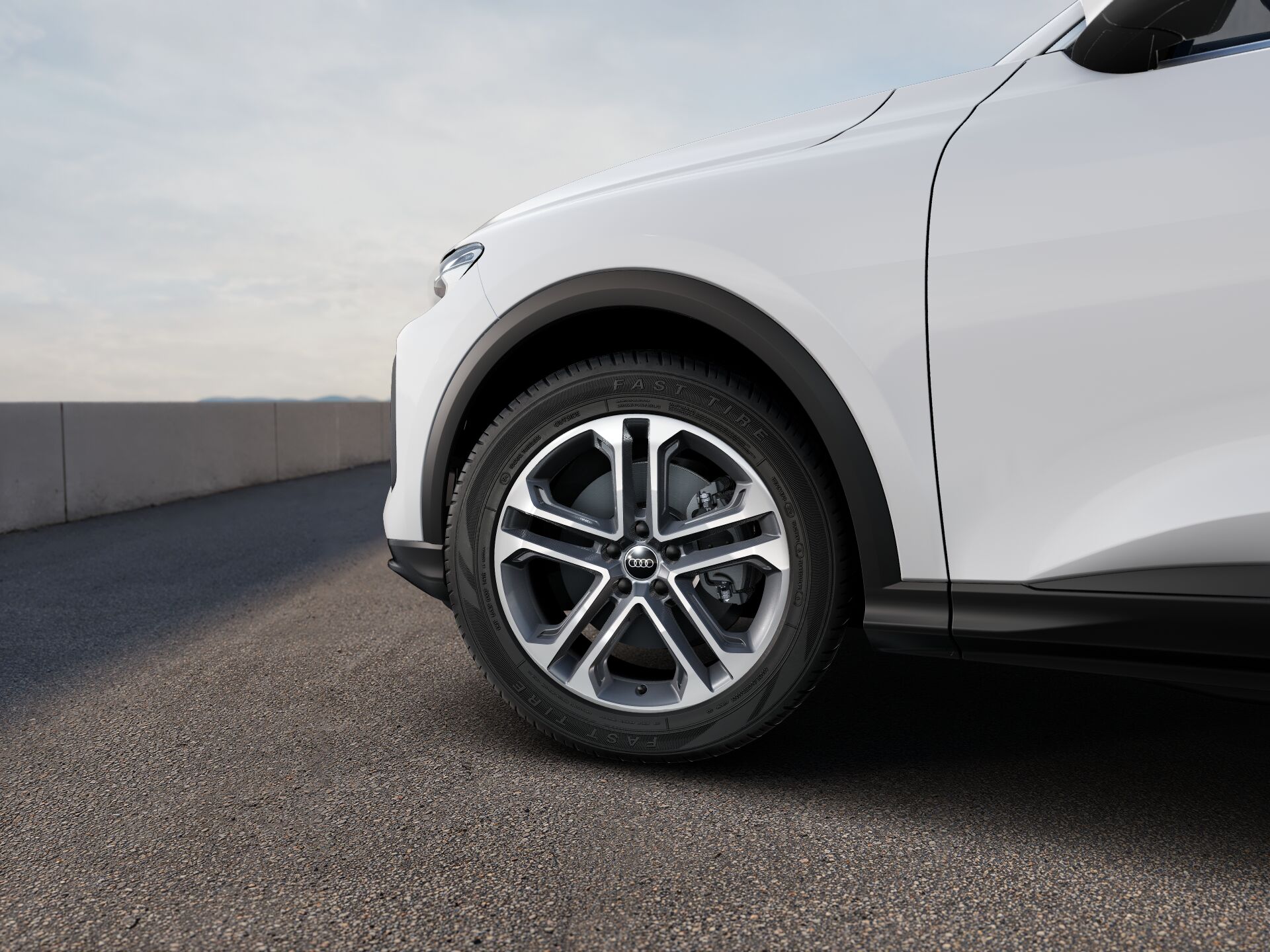 Q5 SUV 5