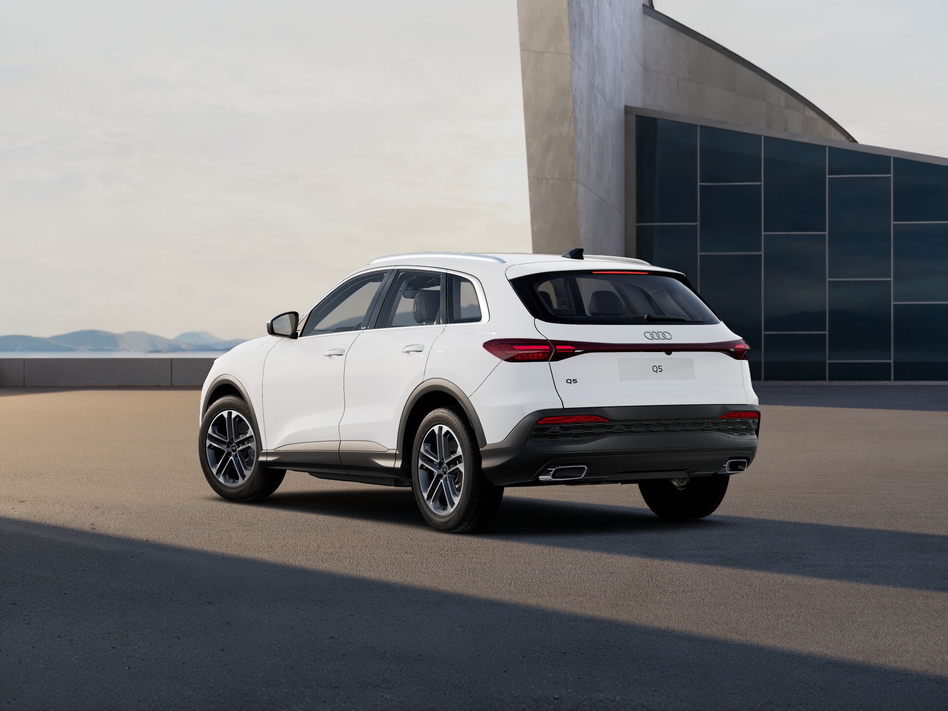 Q5 SUV 3