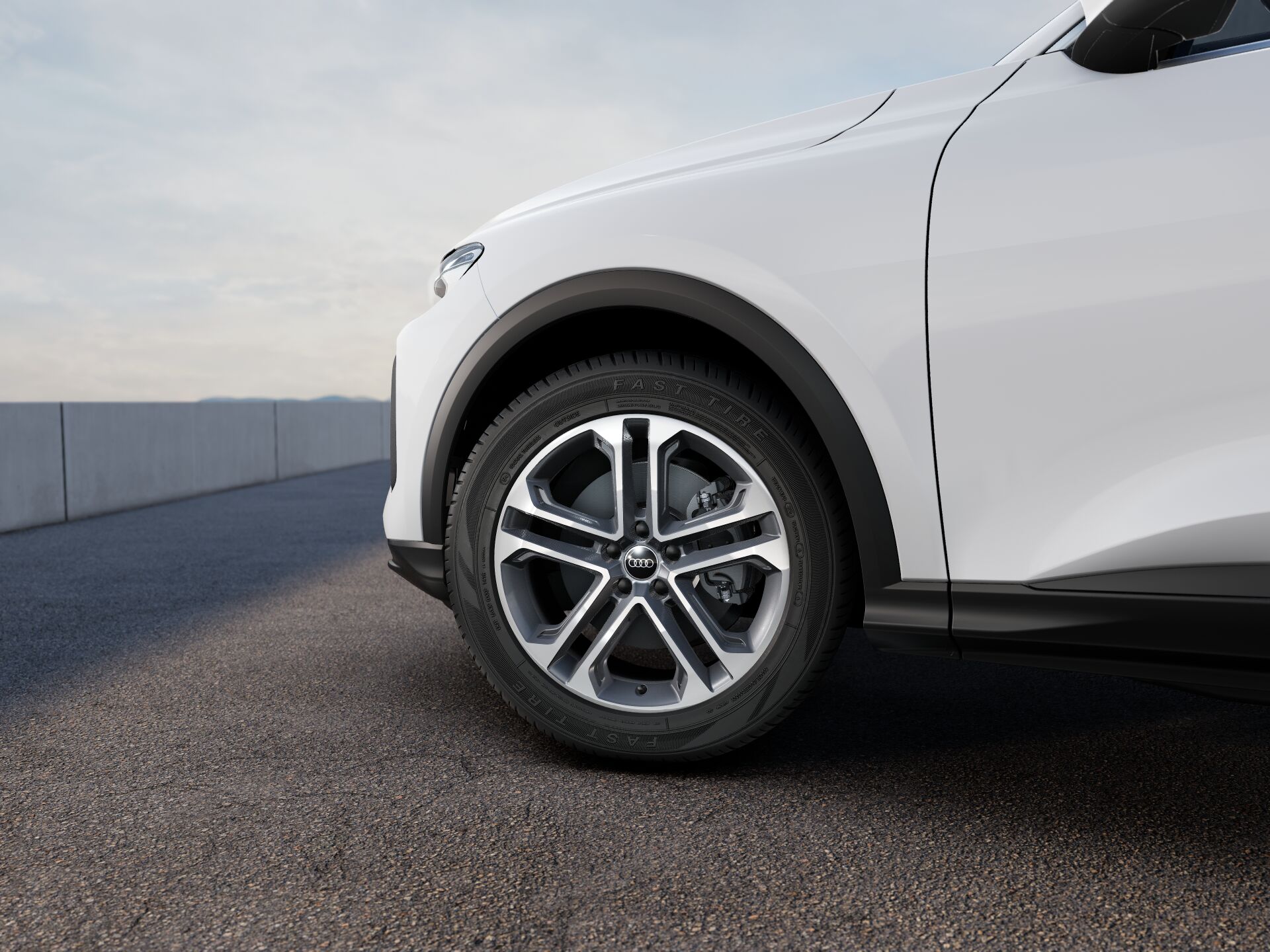 Q5 SUV 5