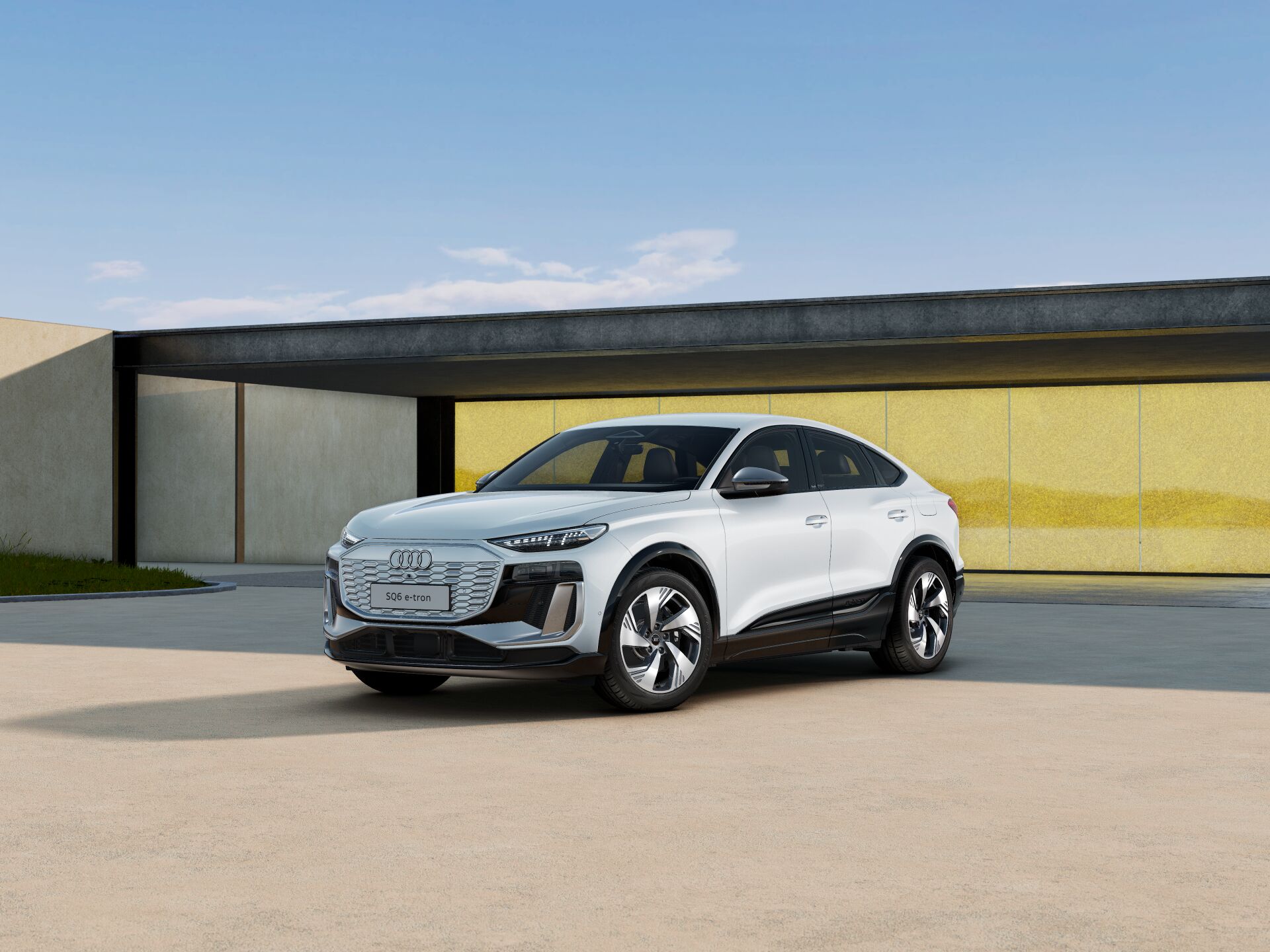 SQ6 Sportback e-tron 1