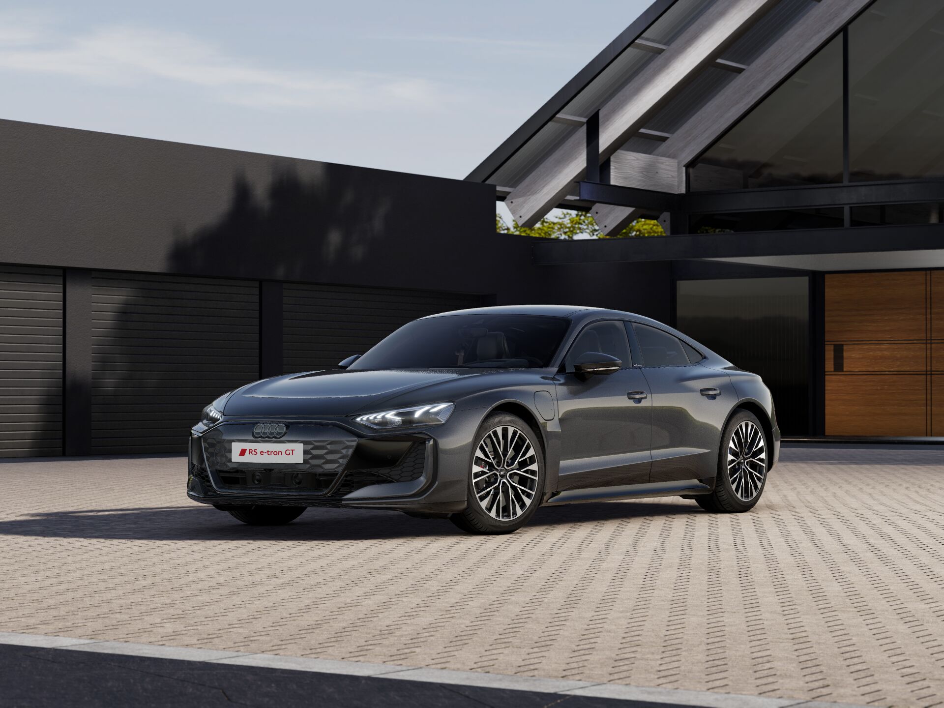 RS e-tron GT 1