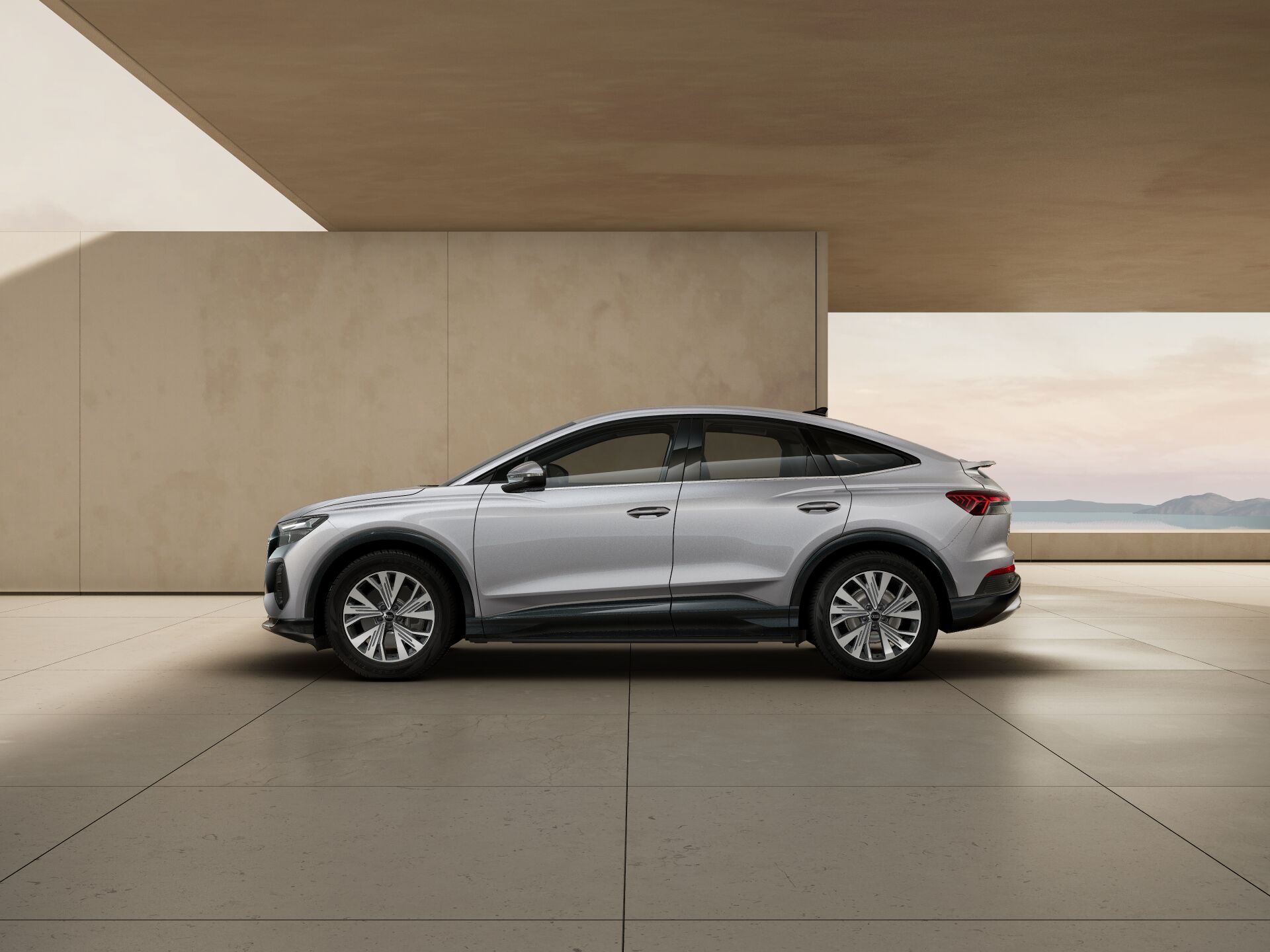 Q4 Sportback e-tron  4