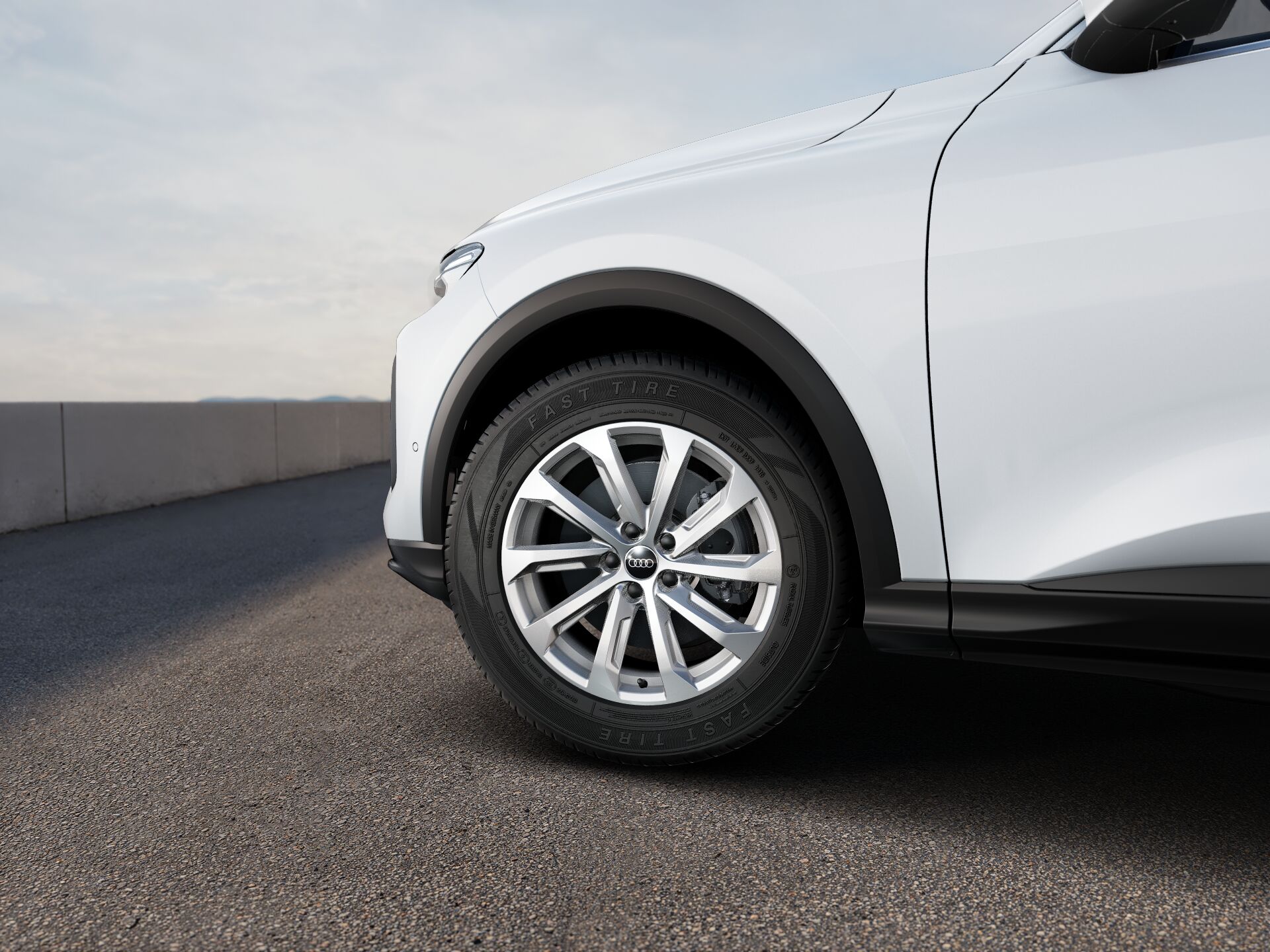 Q5 SUV 5