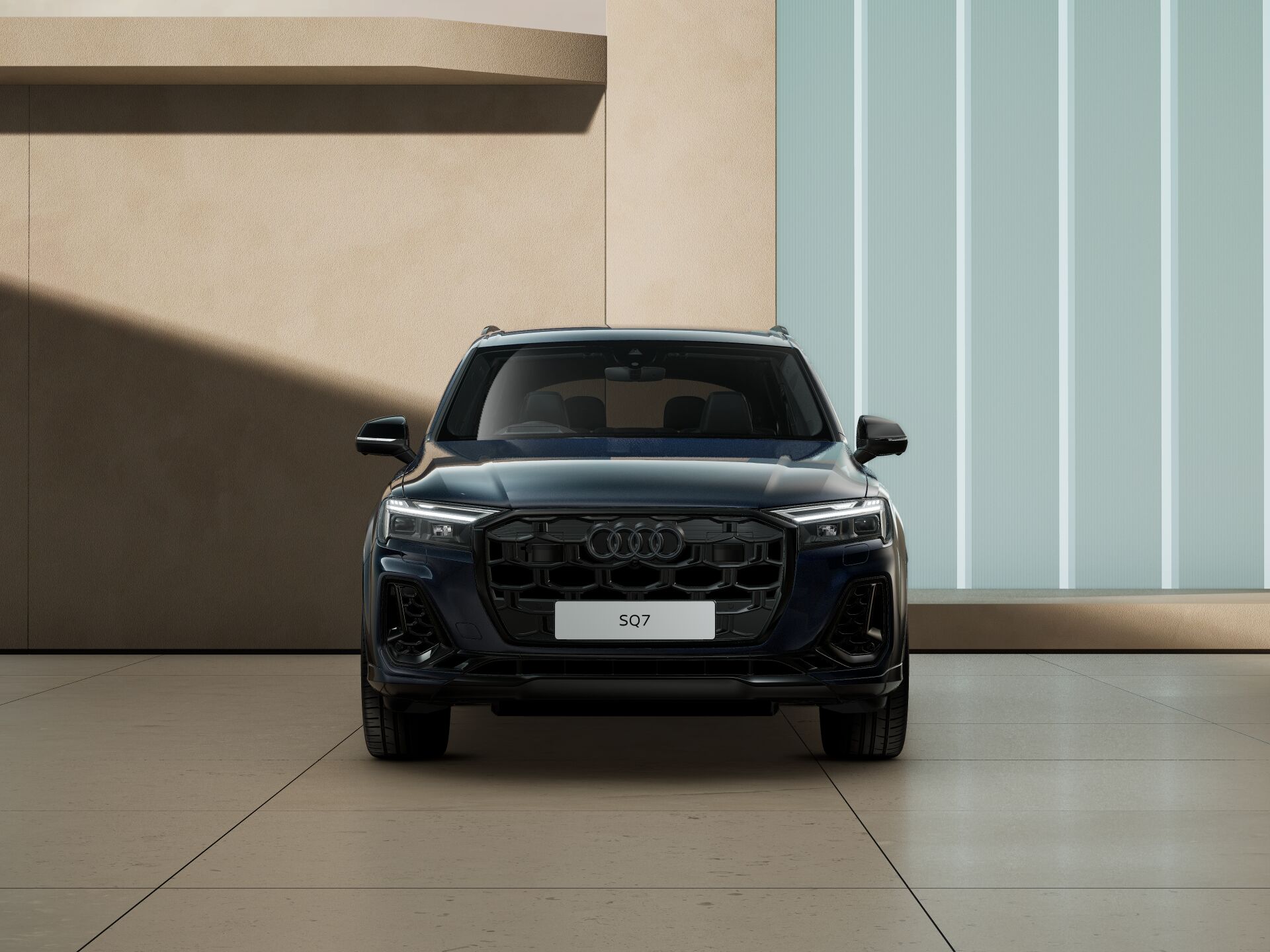 SQ7 SUV 2