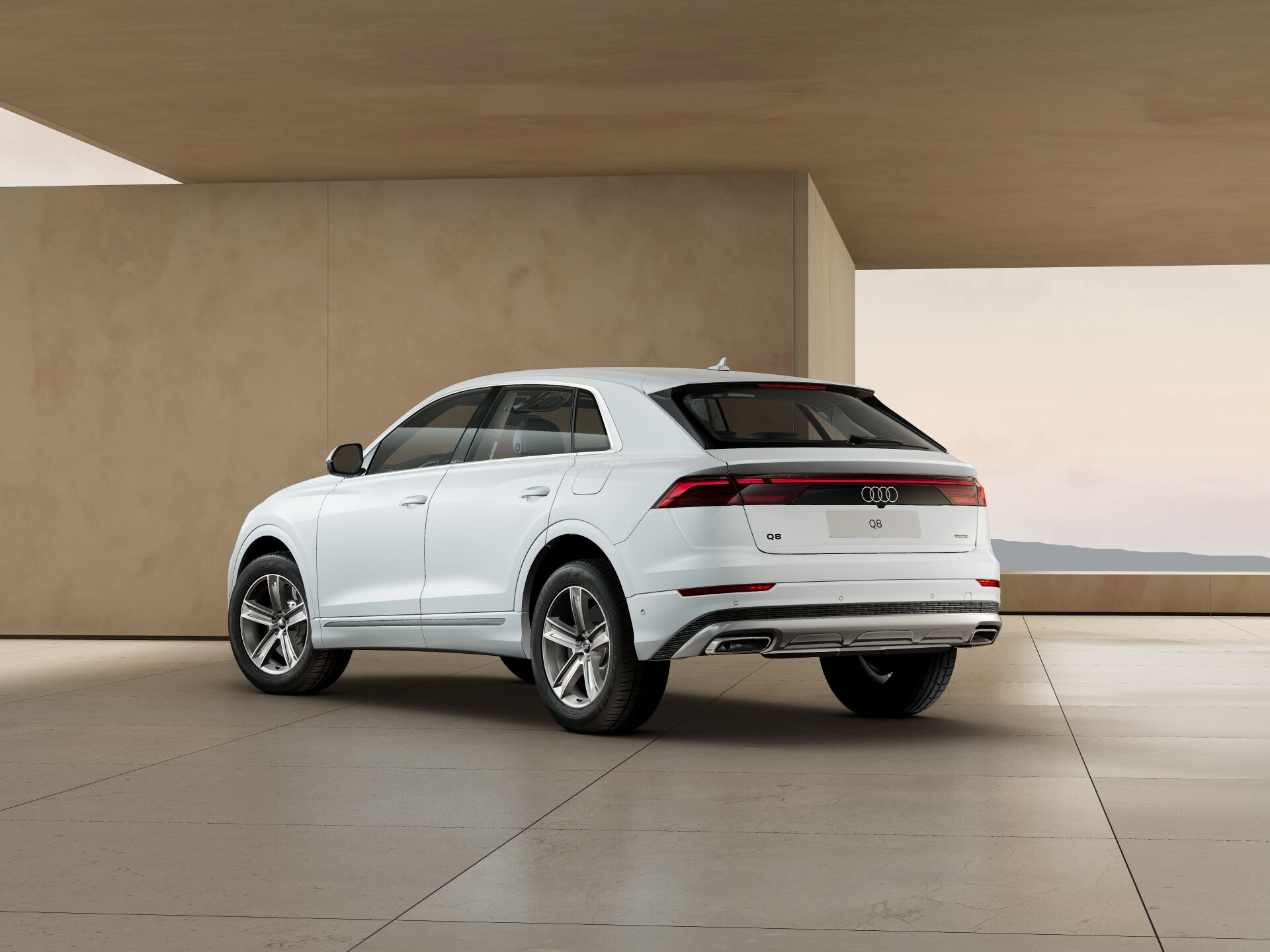 Q8 SUV TFSI e 3
