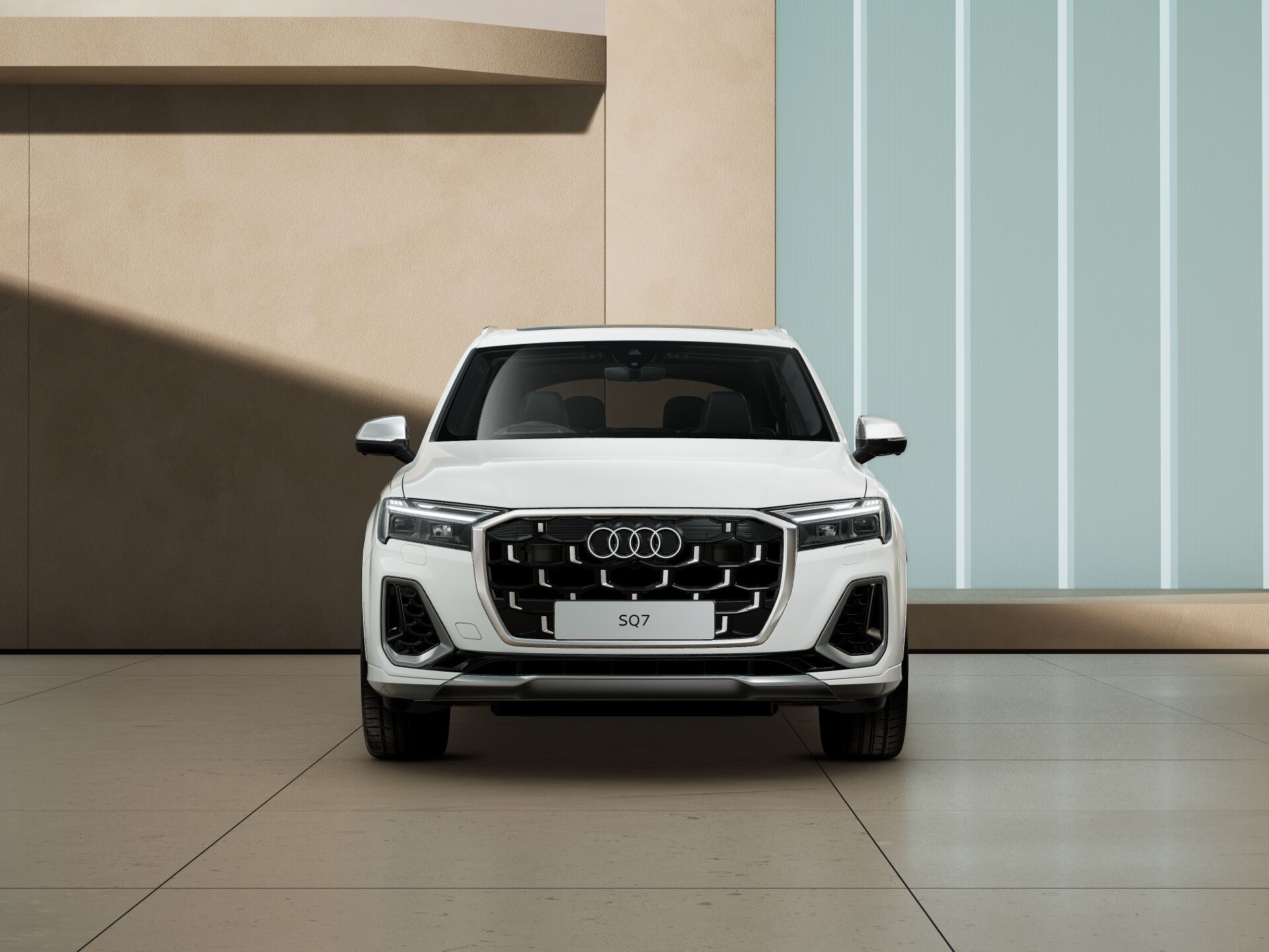 SQ7  2