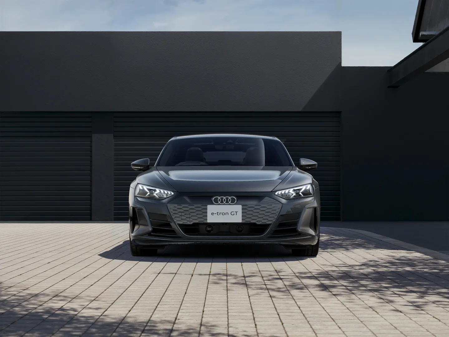 Audi e-tron GT e-tron GT quattro kW フロントビュー