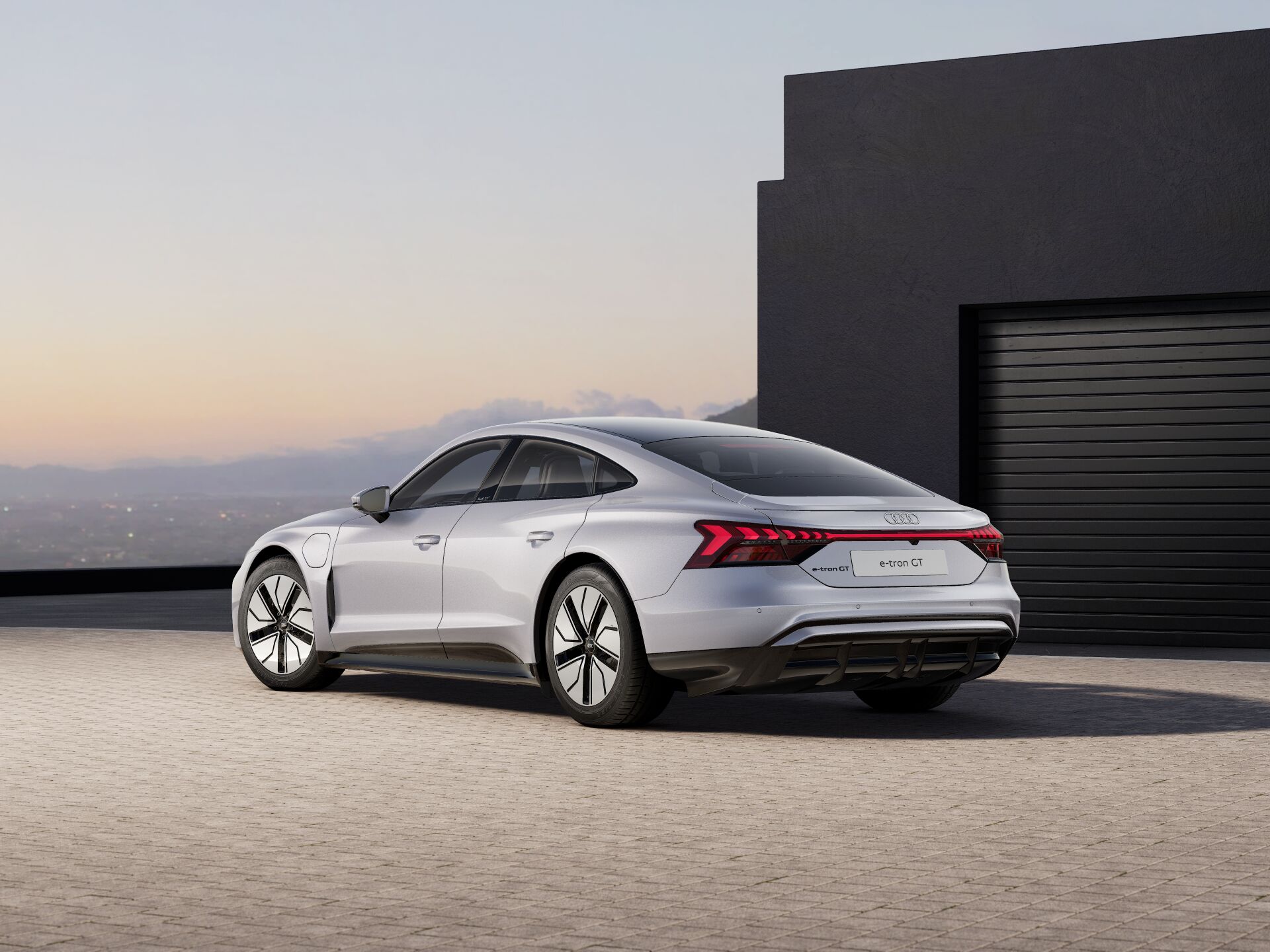 Nuova e-tron GT quattro 3