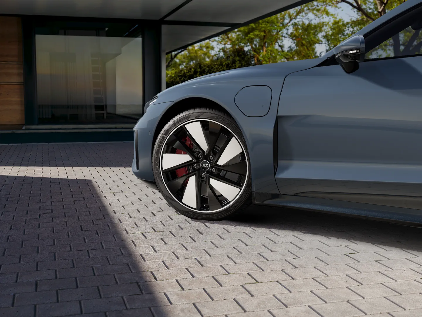 Image about Audi e-tron GT e-tron GT quattro kW