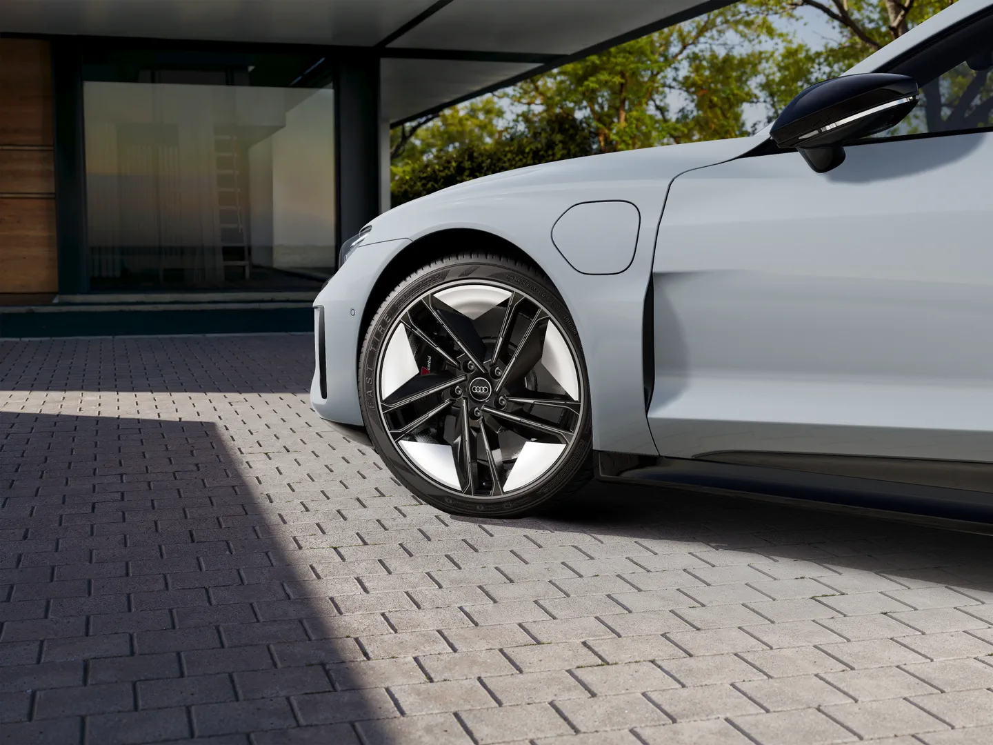 Image about Audi RS e-tron GT RS e-tron GT 440,00 kW