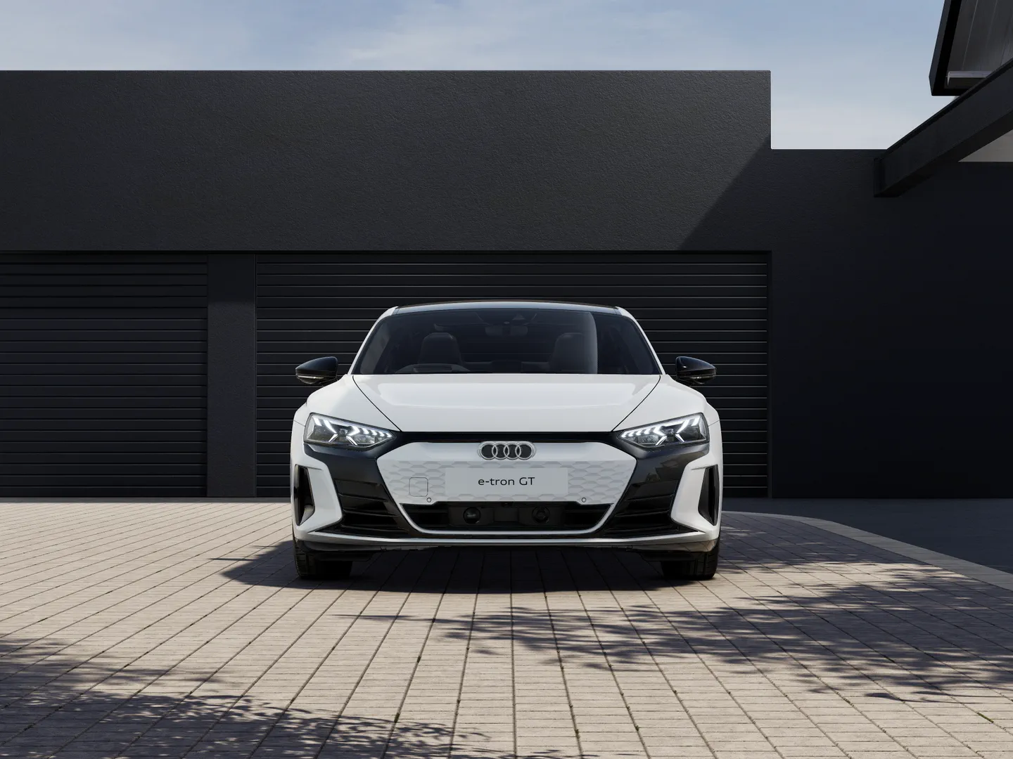 Image about Audi e-tron GT e-tron GT quattro 350,00 kW