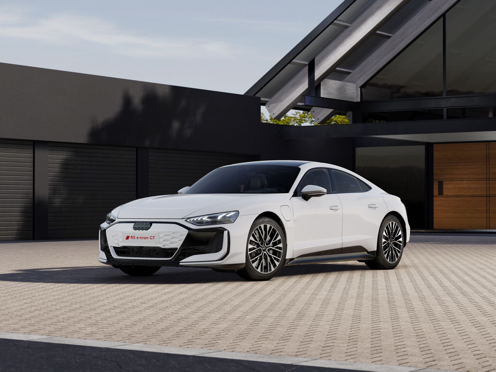 RS e-tron GT EXTERIOR-FRONT-3-4