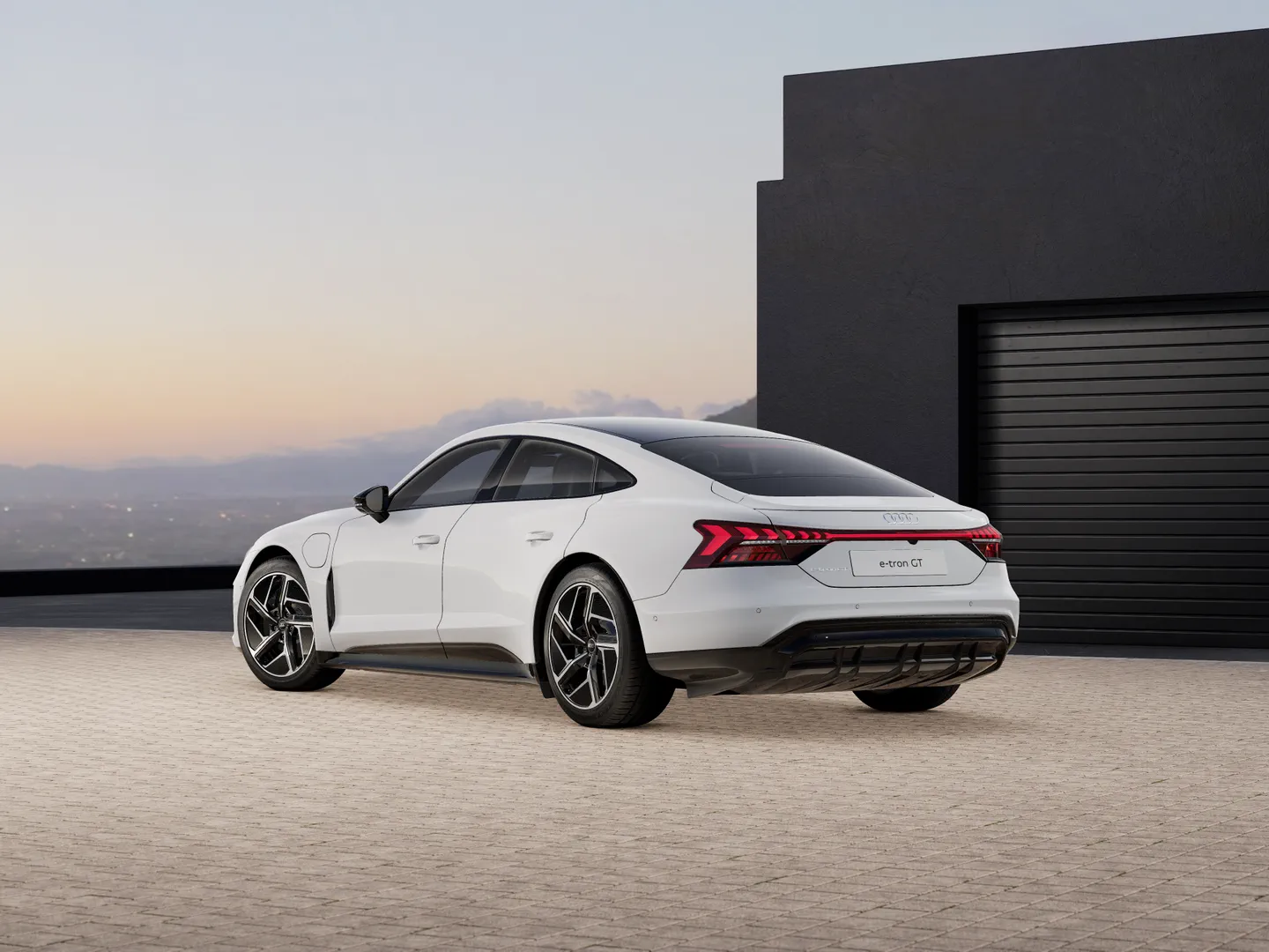Image about Audi e-tron GT e-tron GT quattro 350,00 kW