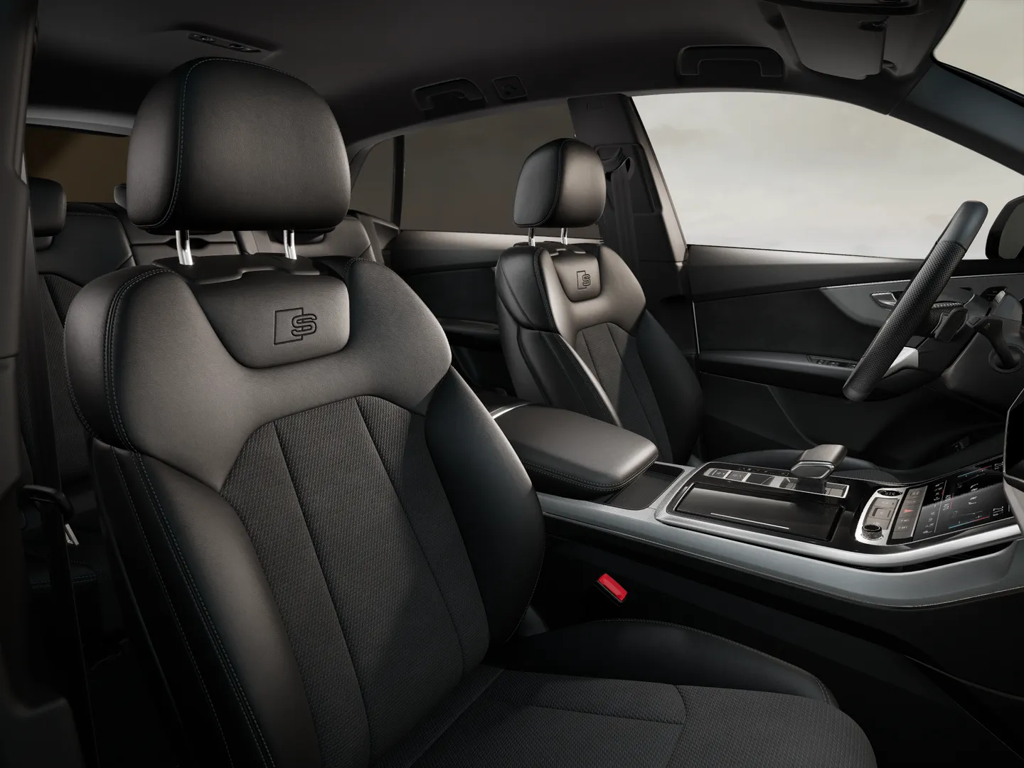 Zdjęcie&nbsp;Audi Q8 SUV e-hybrid&nbsp;e-hybrid quattro 290 kW tiptronic&nbsp;– Ujęcie: przednie fotele