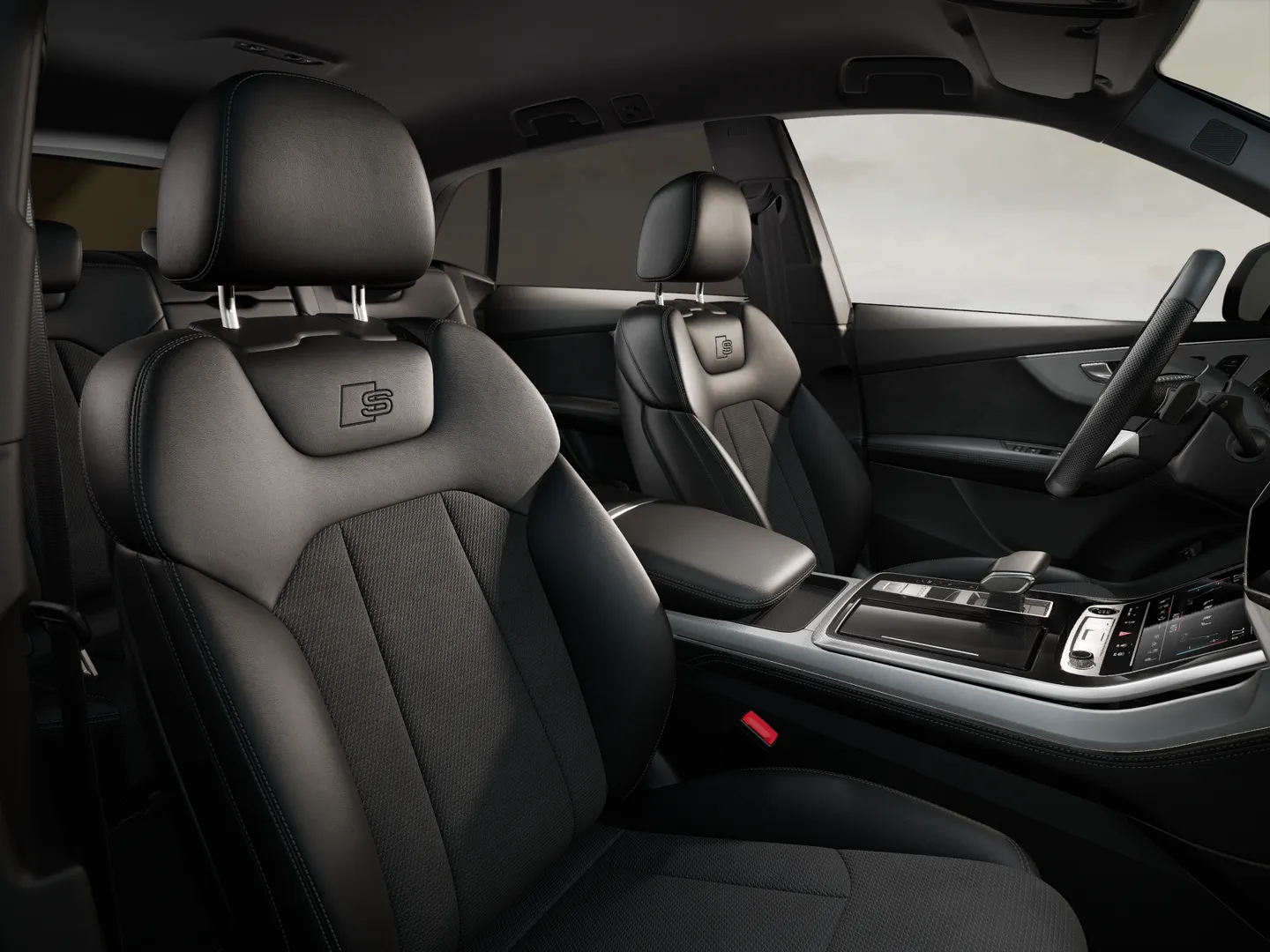 Zdjęcie&nbsp;Audi Q8 SUV TFSI e&nbsp;TFSI e quattro 290 kW tiptronic&nbsp;– Ujęcie: przednie fotele