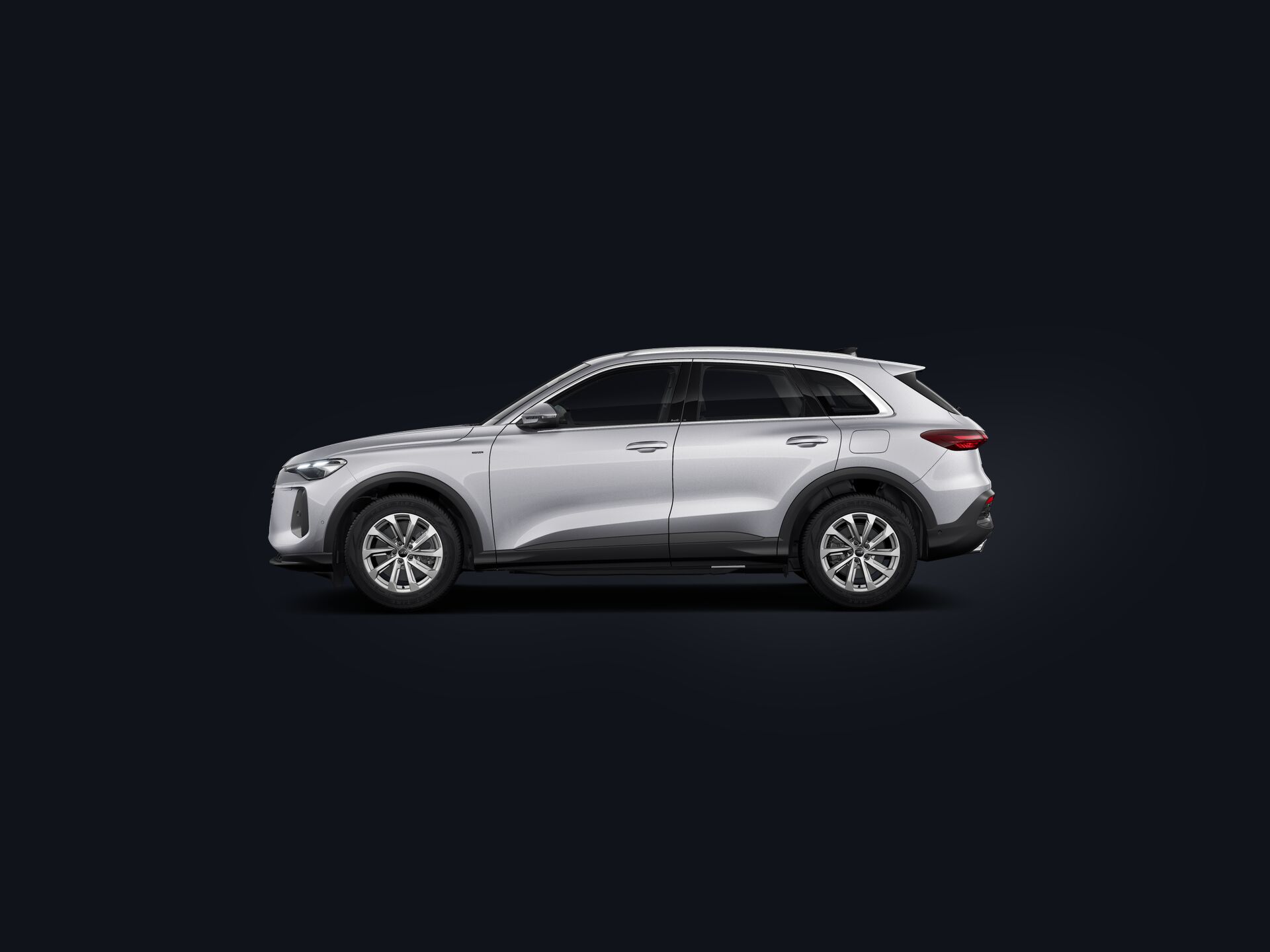 Q5 e-hybrid side