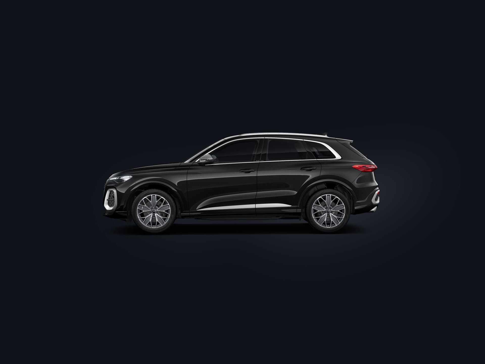 SQ5 SUV side