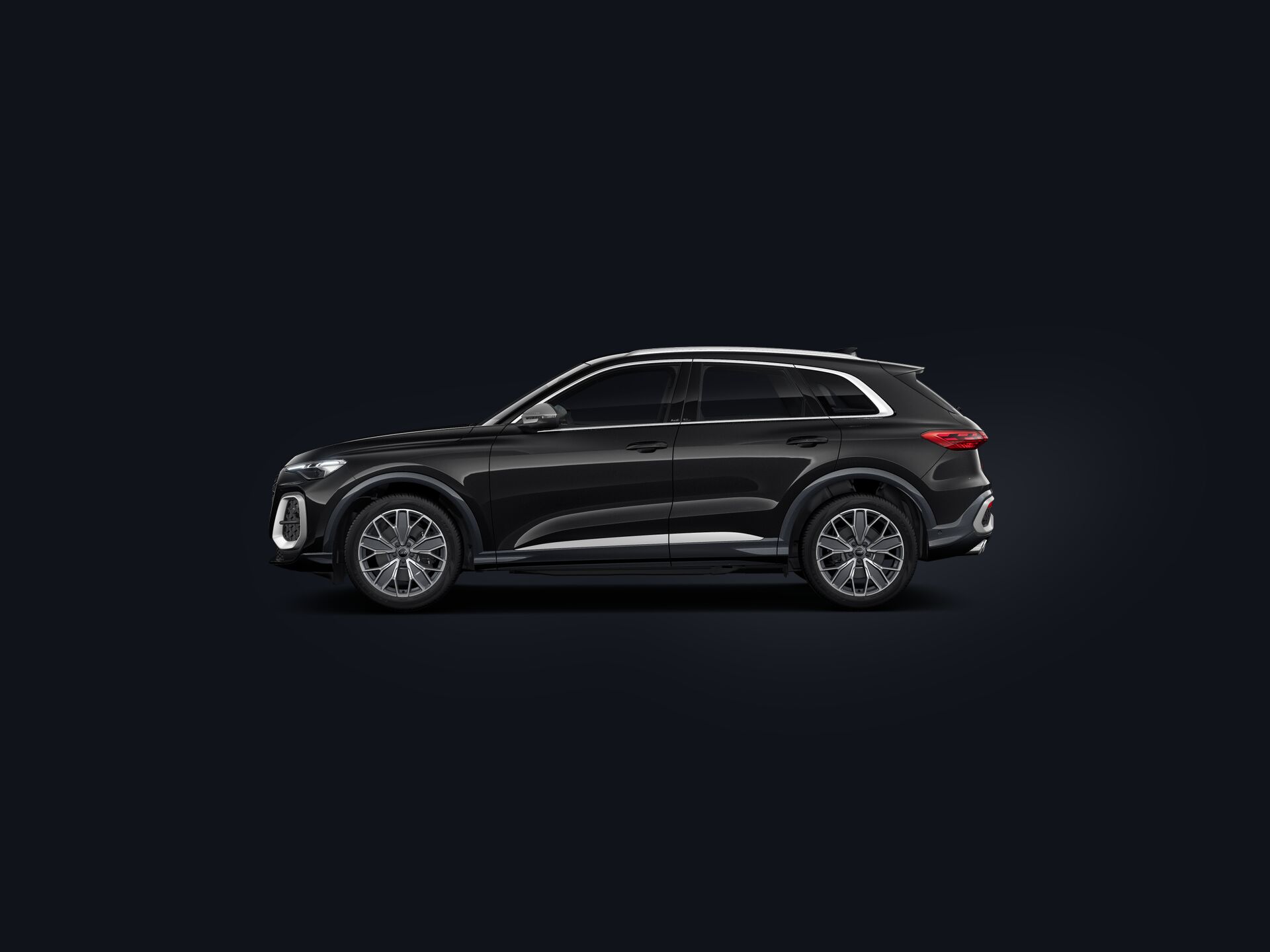 SQ5 SUV custside