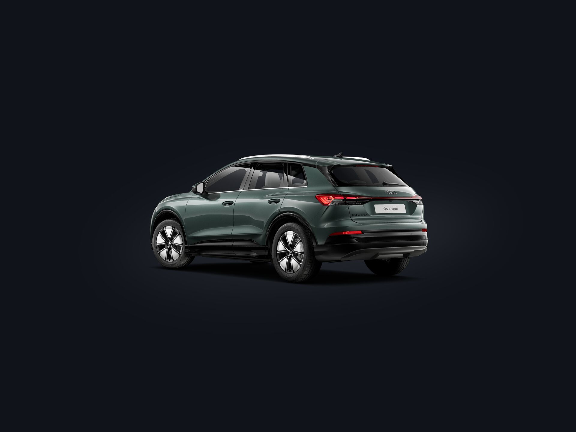 Q4 SUV e-tron 3/4 rear