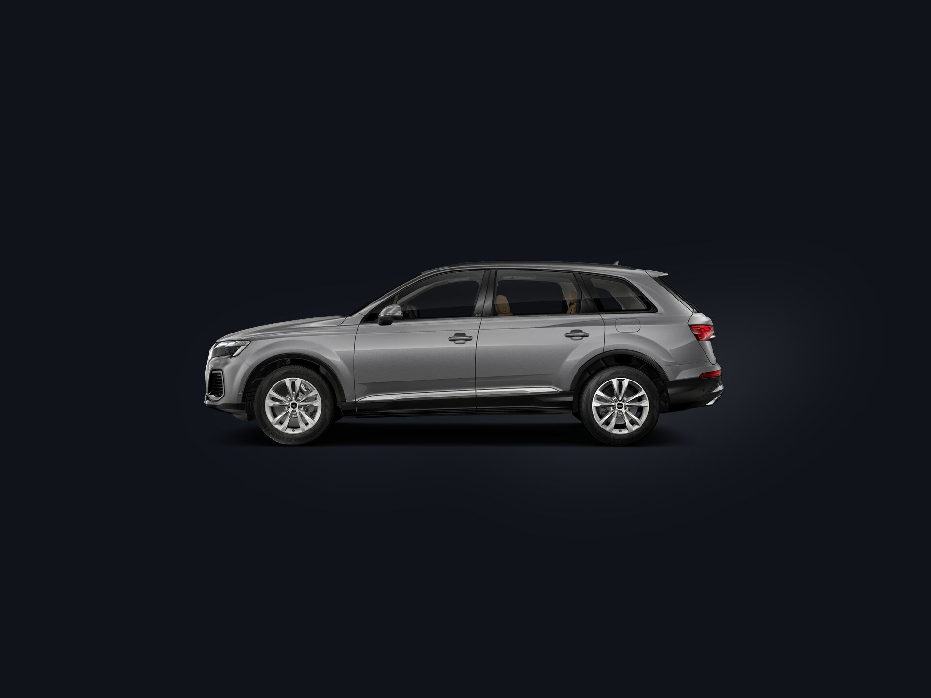 Q7 TFSI e side