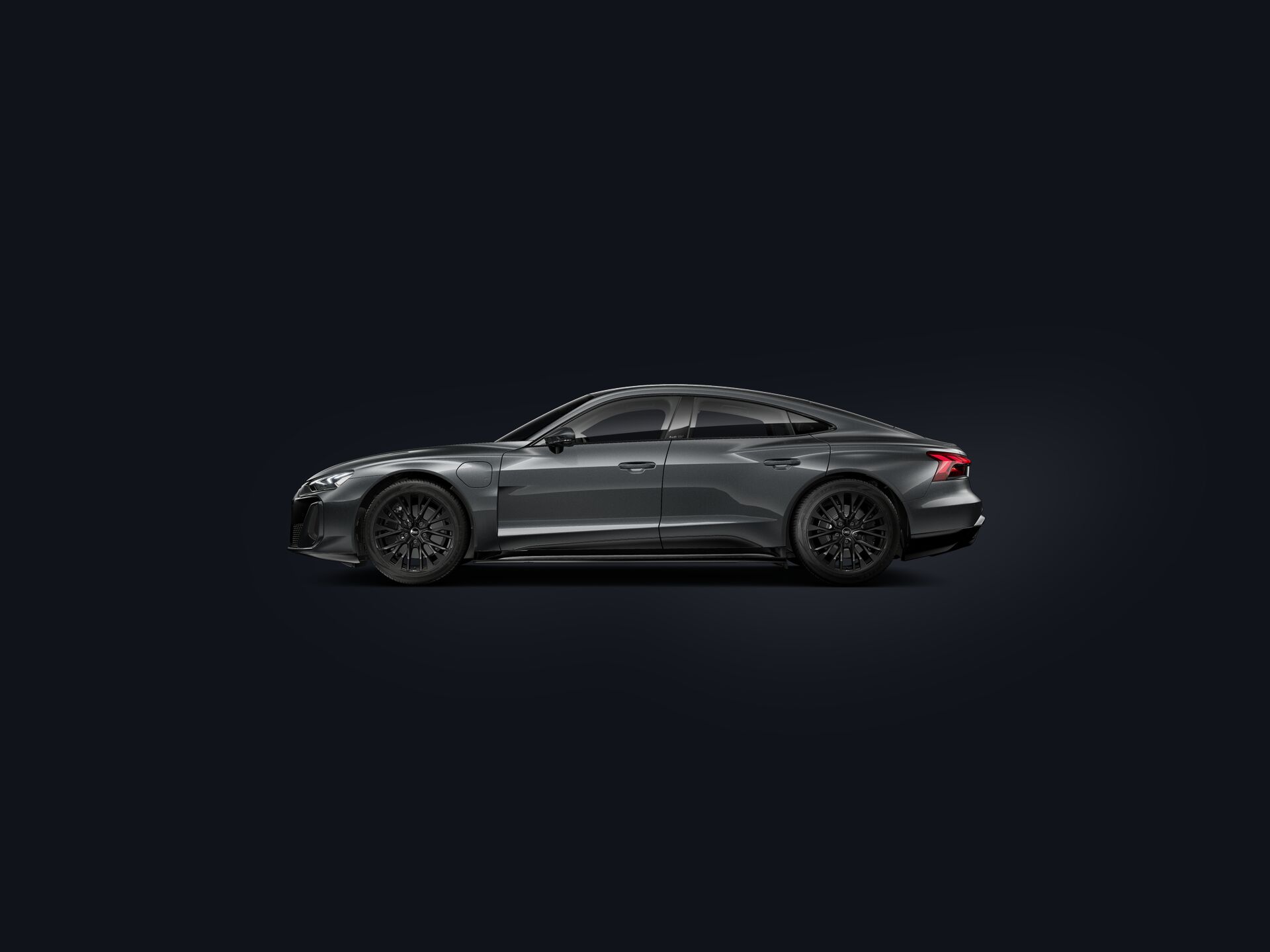 e-tron GT quattro side