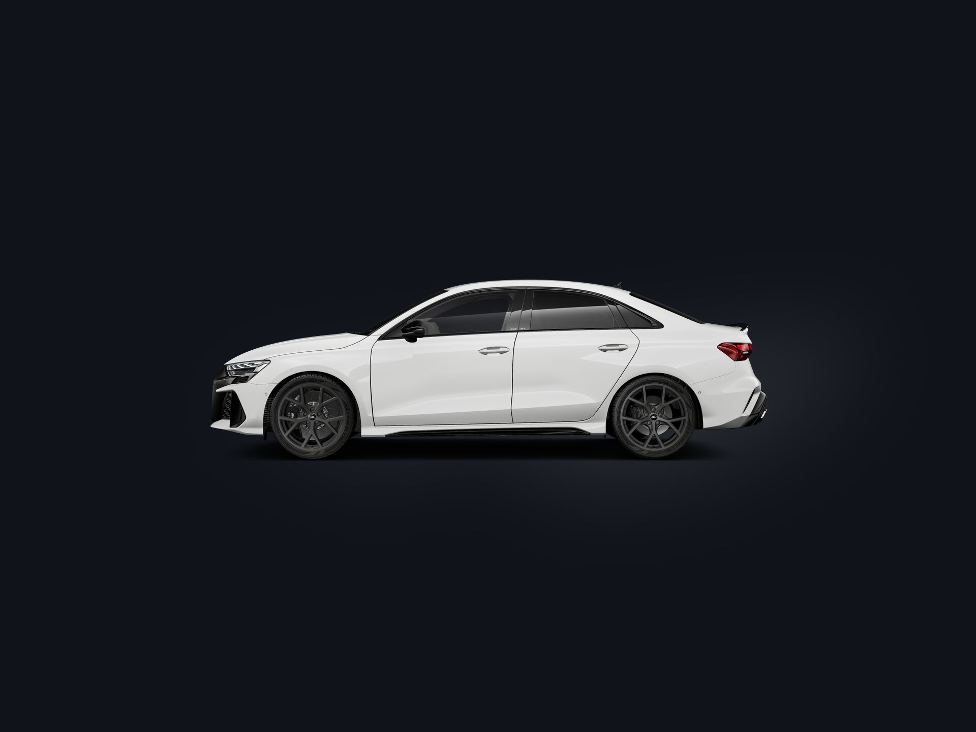 RS 3 Sedan side