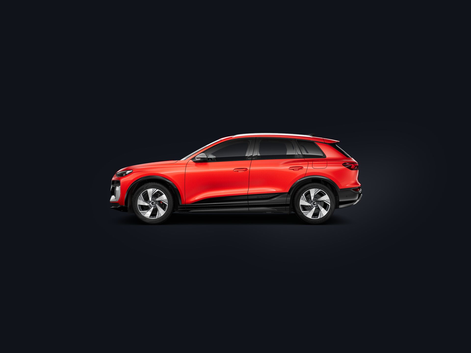 SQ6 e-tron side