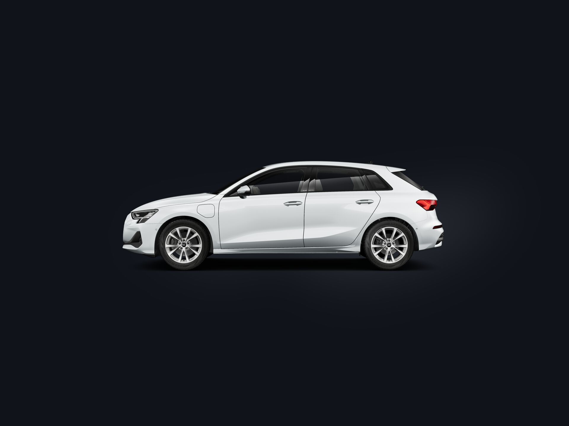 A3 Sportback TFSI e side