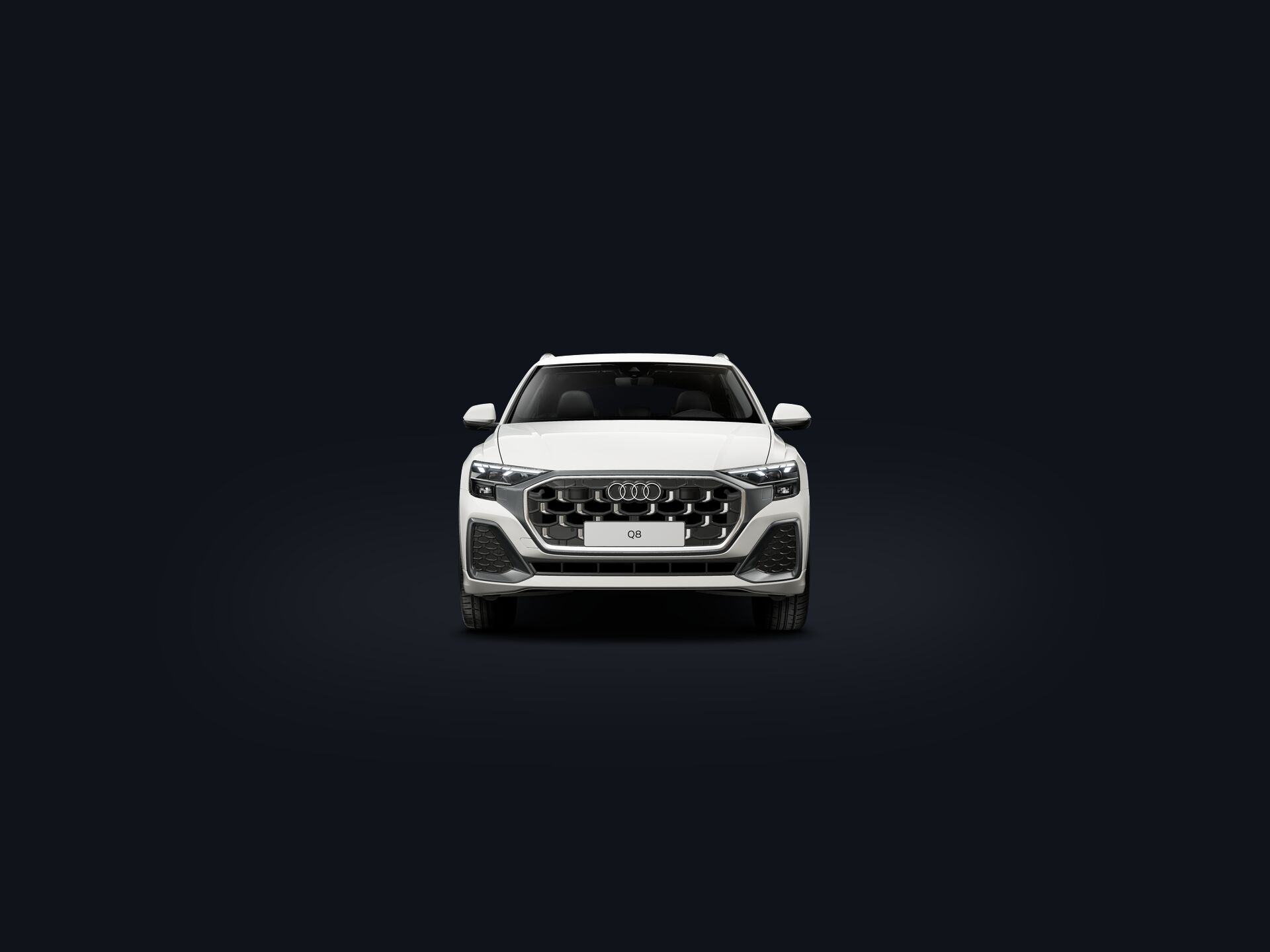 Q8 SUV front