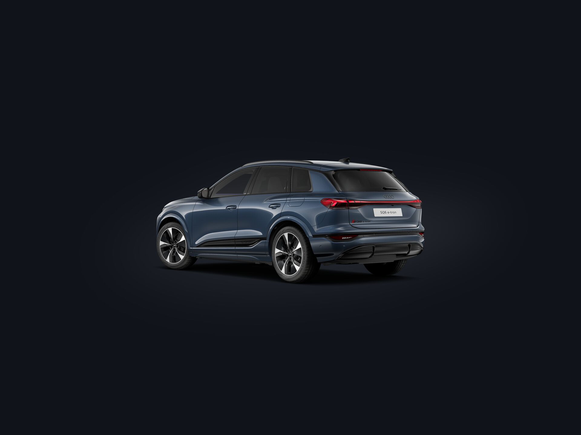 SQ6 SUV e-tron 3/4 rear