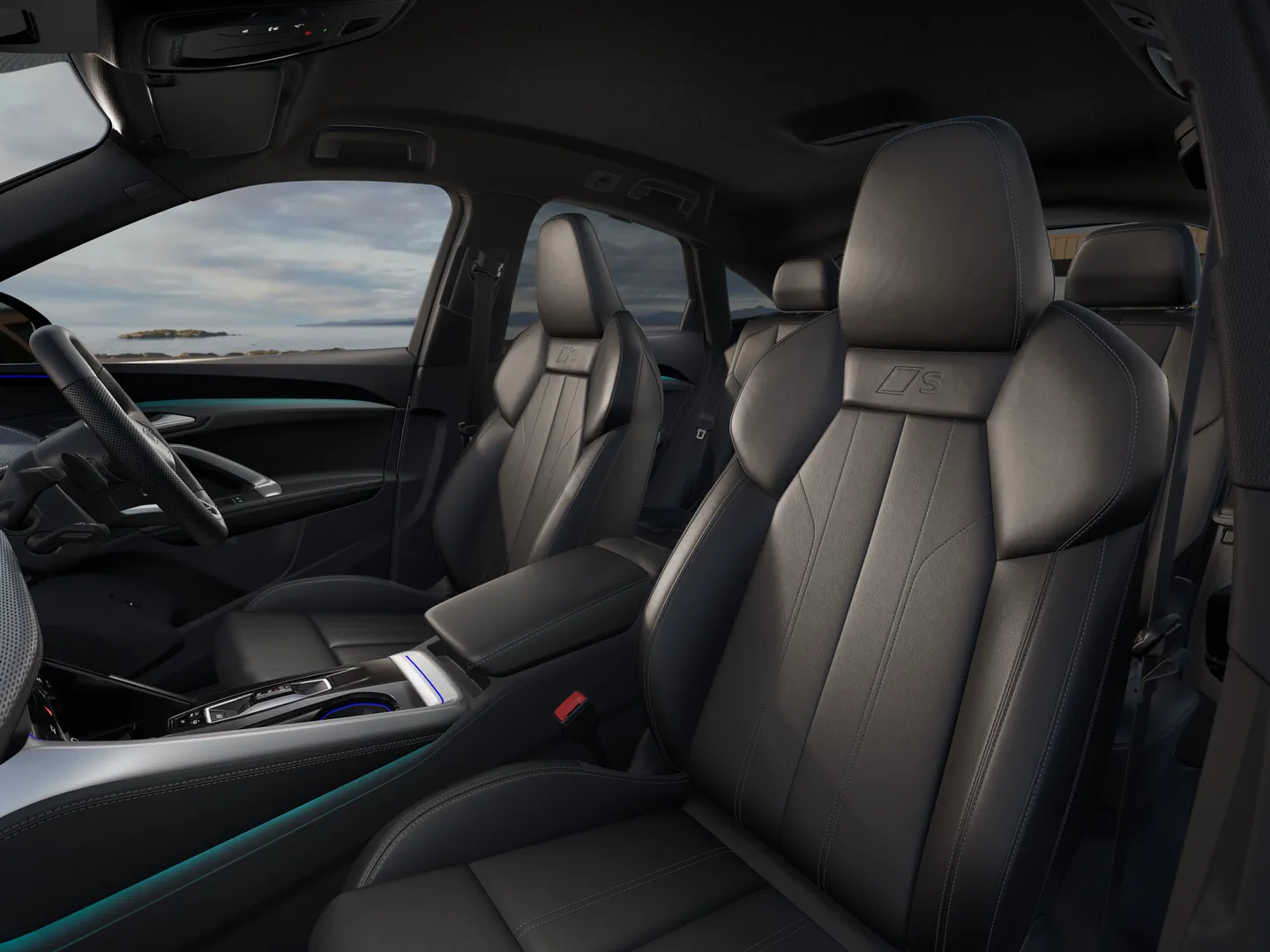 Audi Q5 Sportback TDI quattro 150 kW advancedS tronic フロントシート