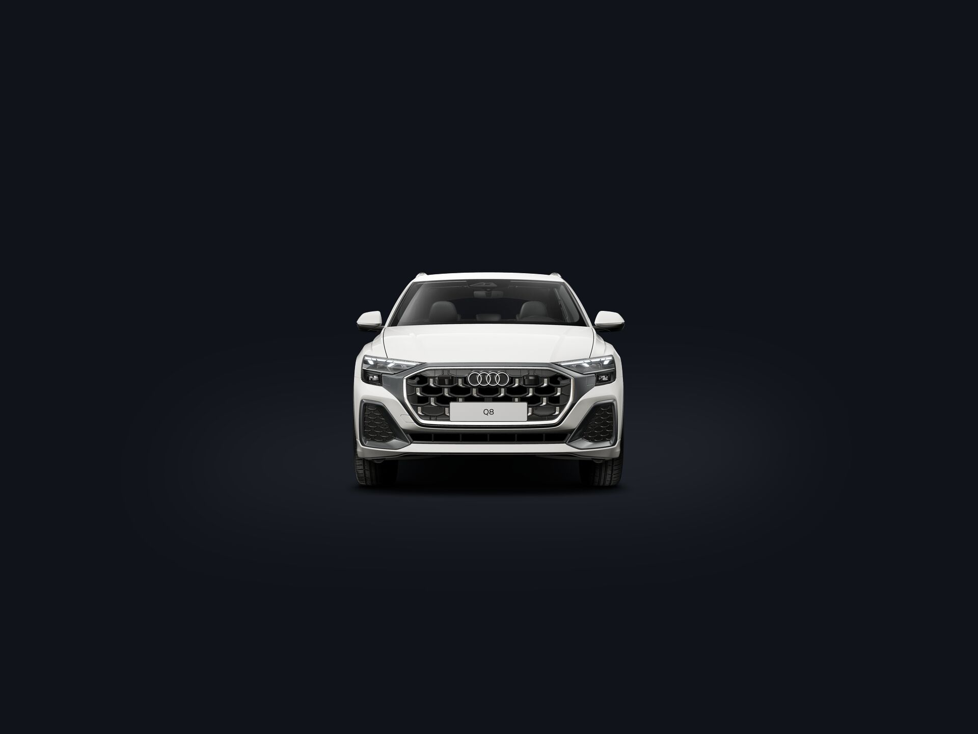 Q8 SUV front
