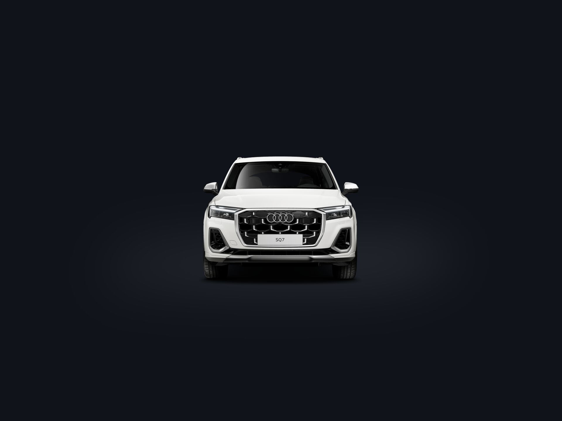 SQ7 SUV front