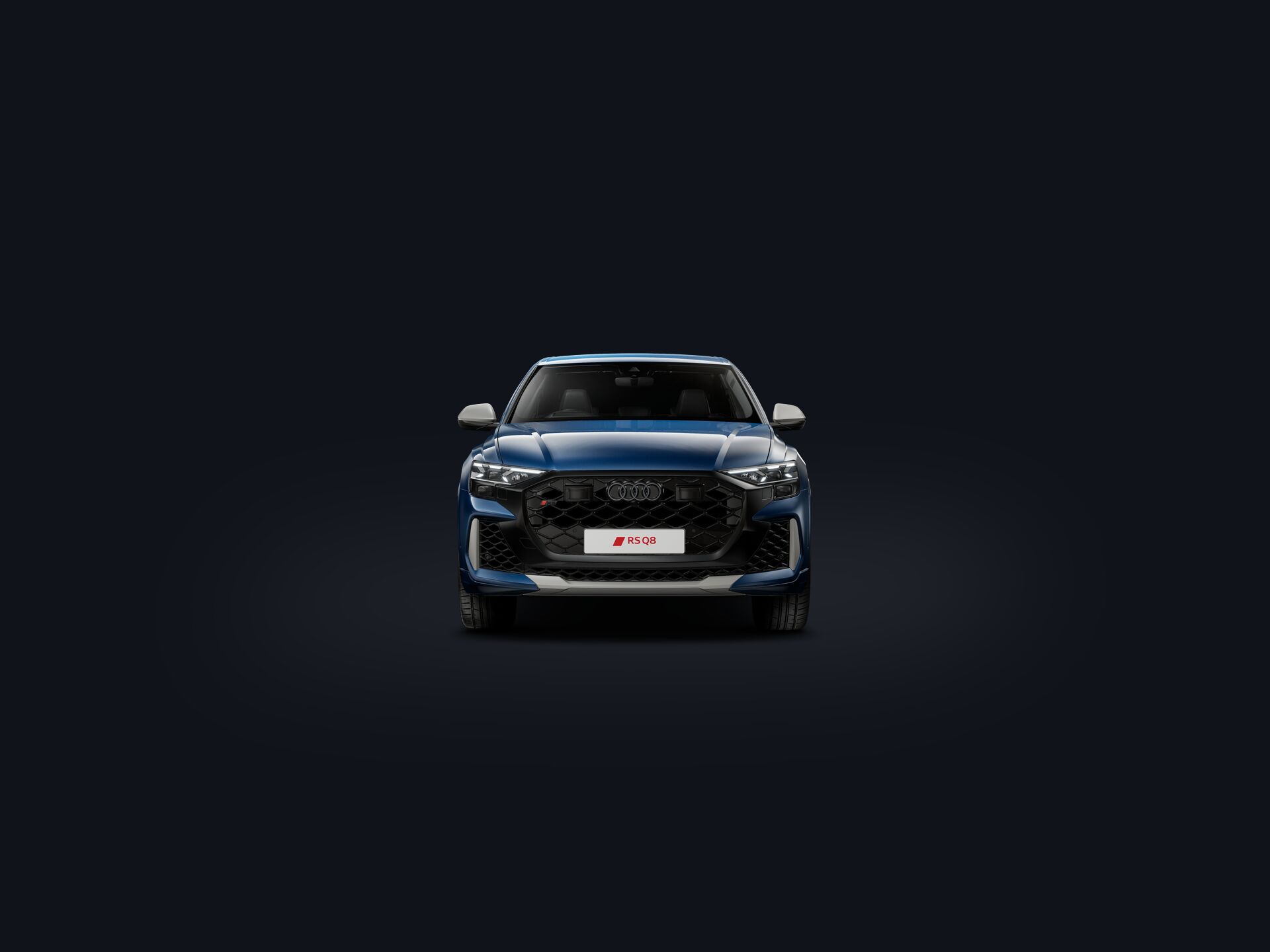 RS Q8 SUV performance front