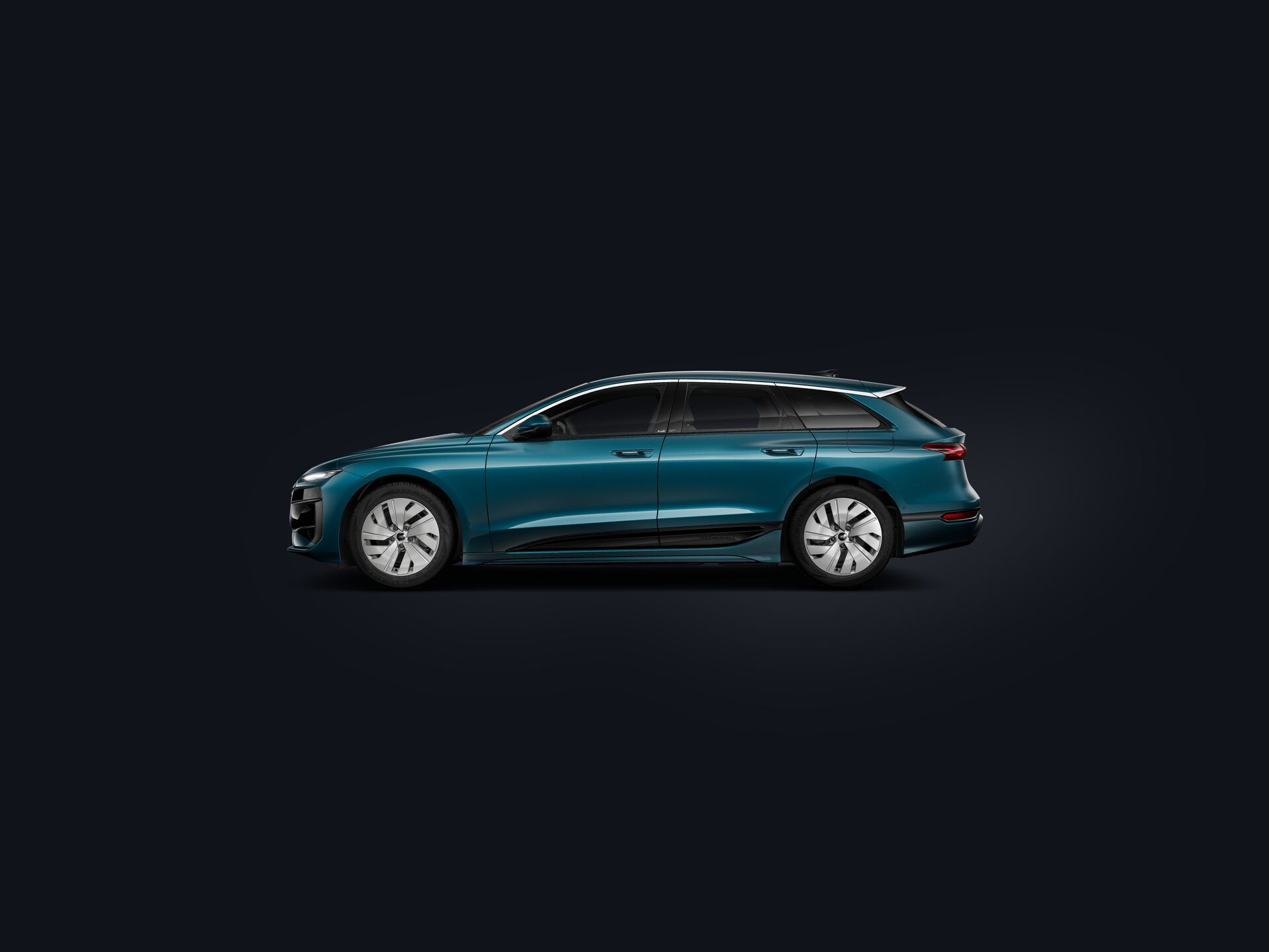 A6 Avant e-tron side