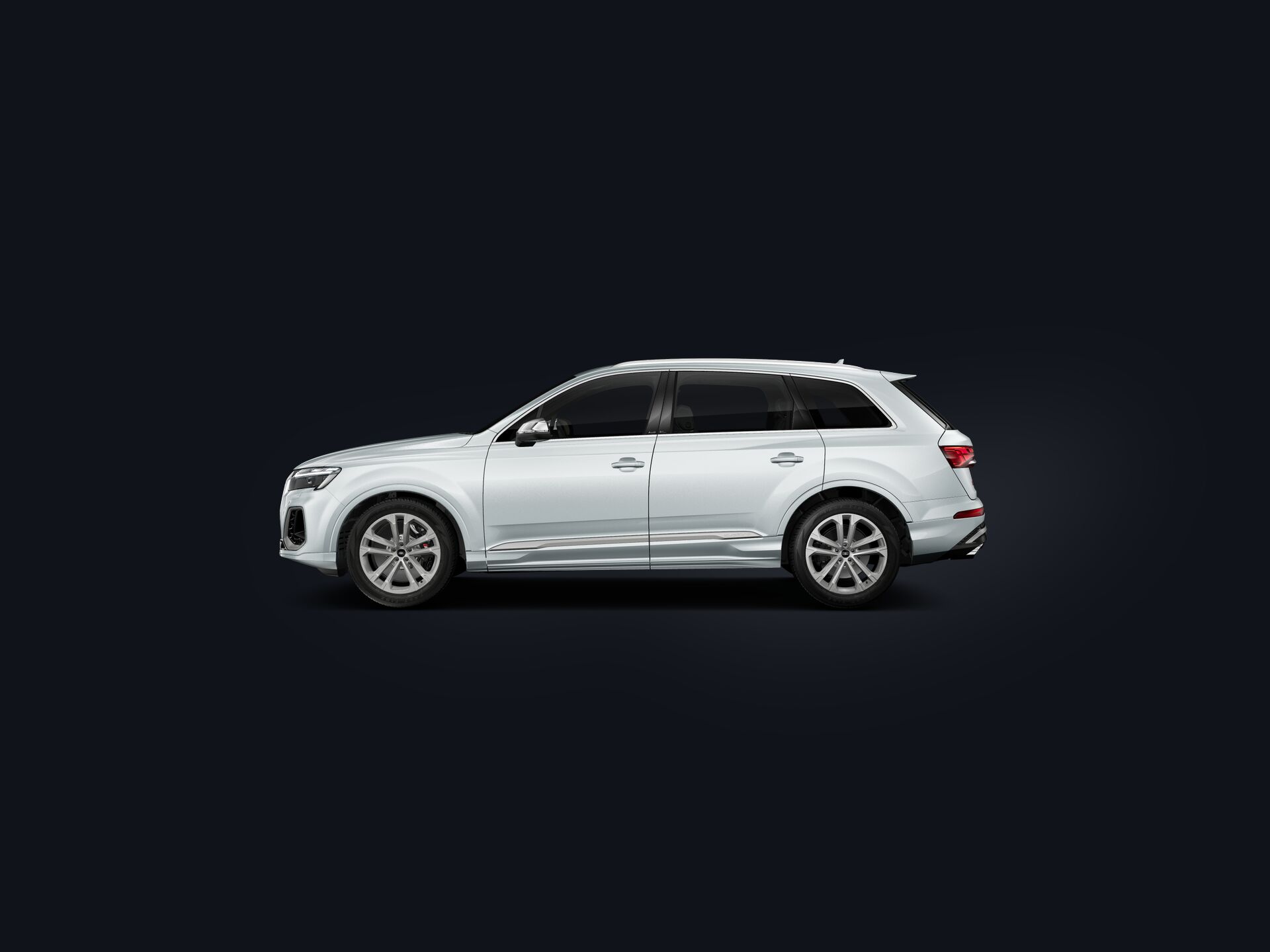 SQ7 SUV custside
