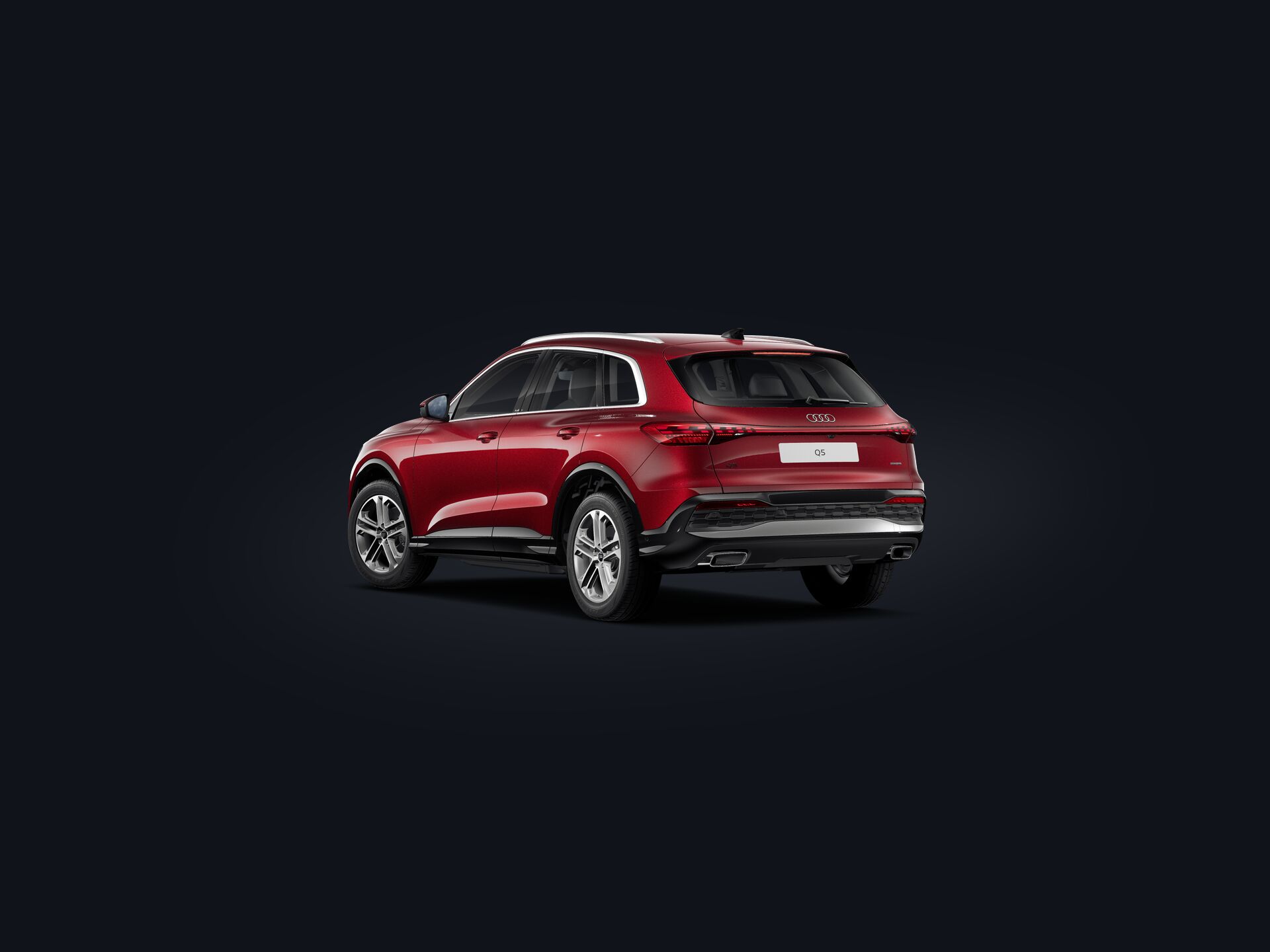 Q5 SUV 3/4 rear