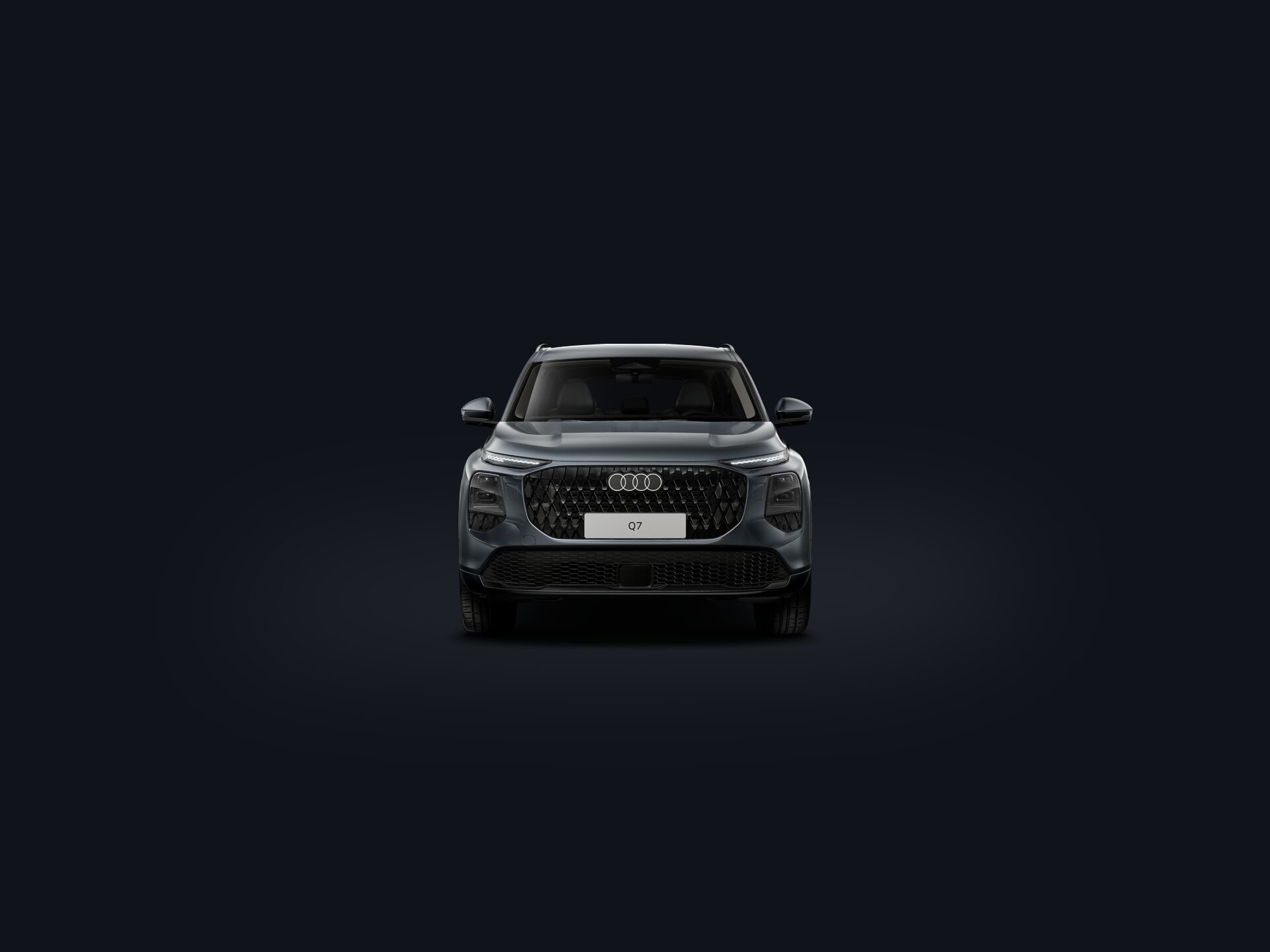 Q7 SUV front