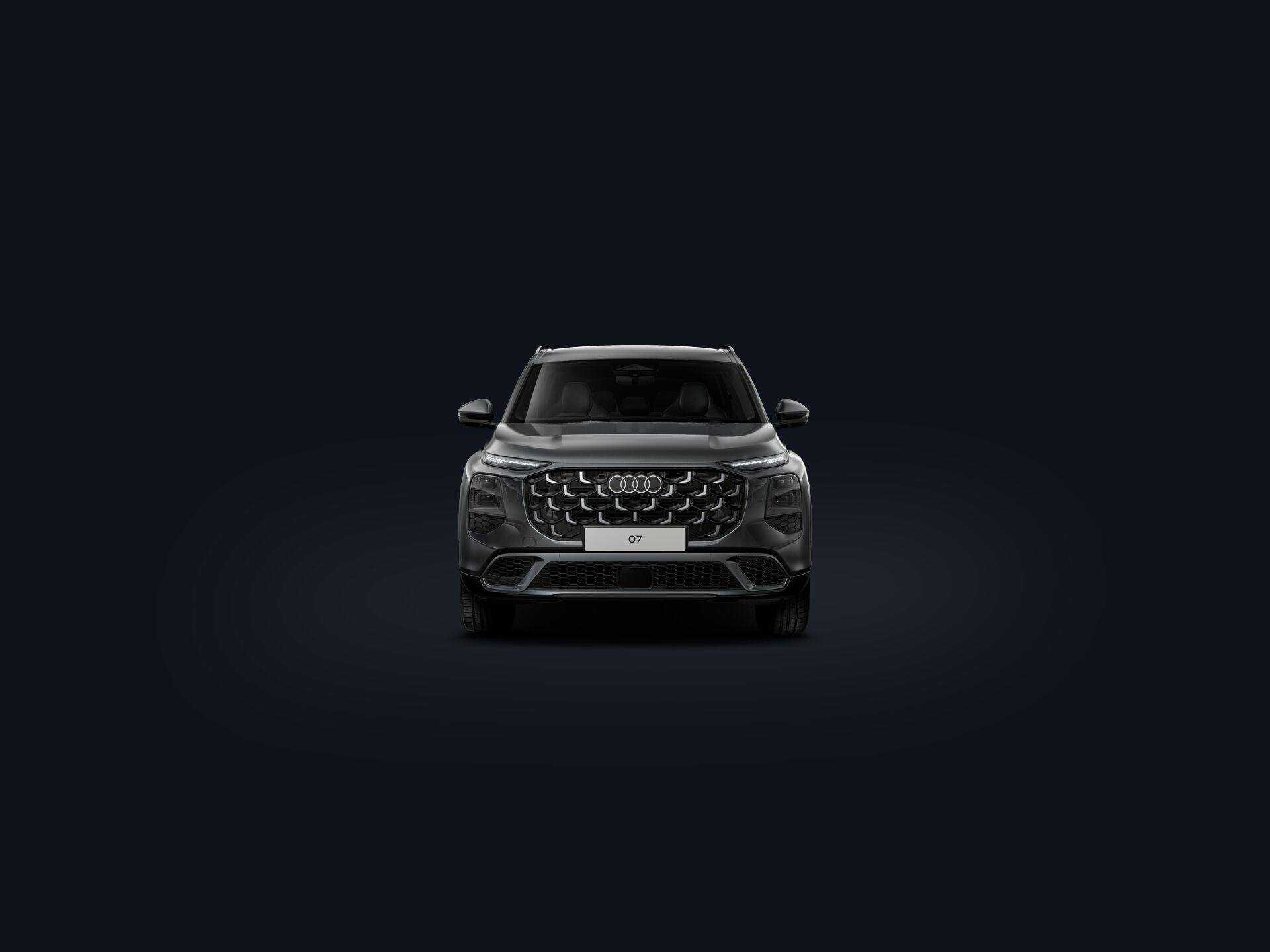 Q7 SUV front