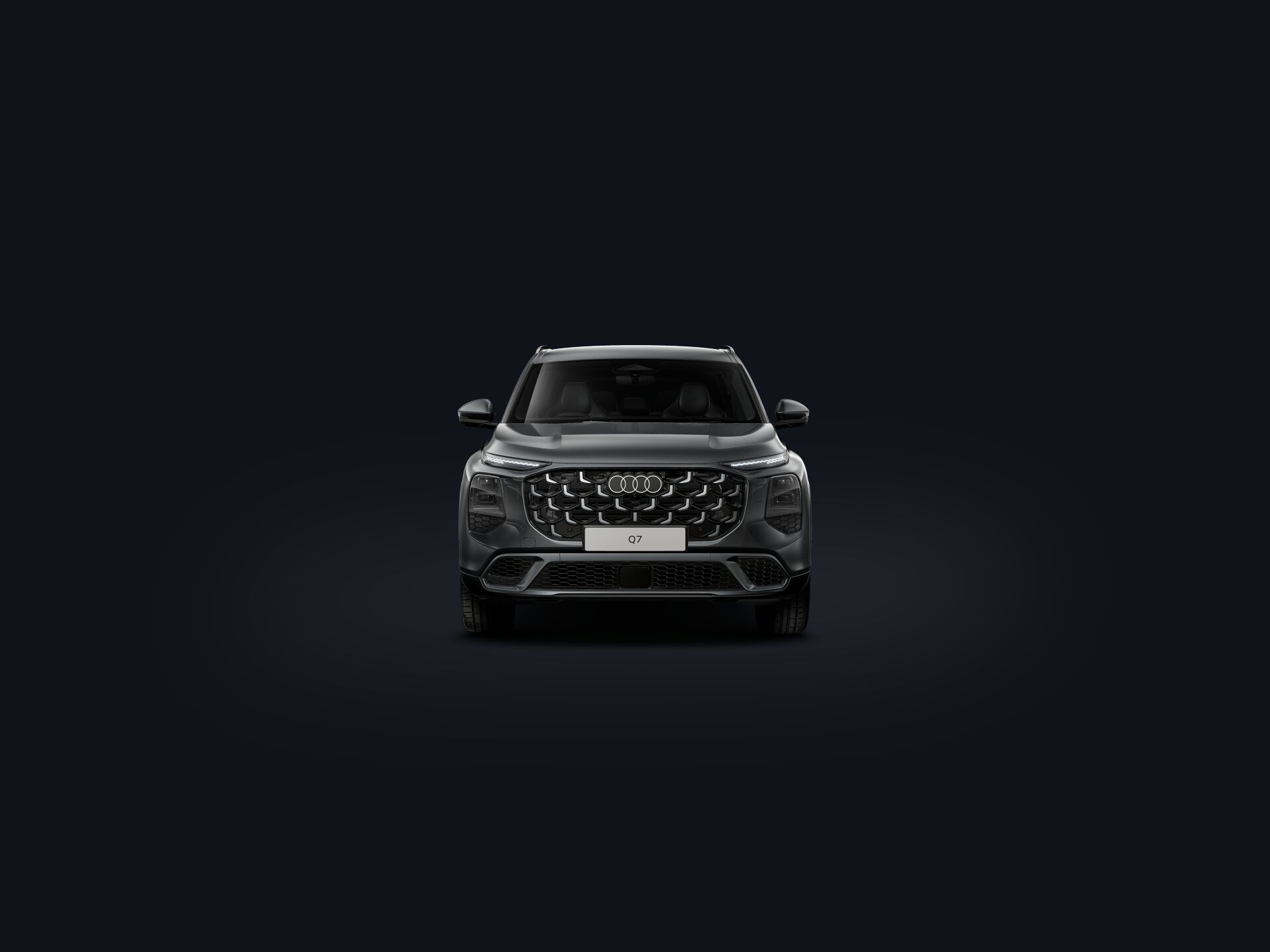 Q7 SUV front