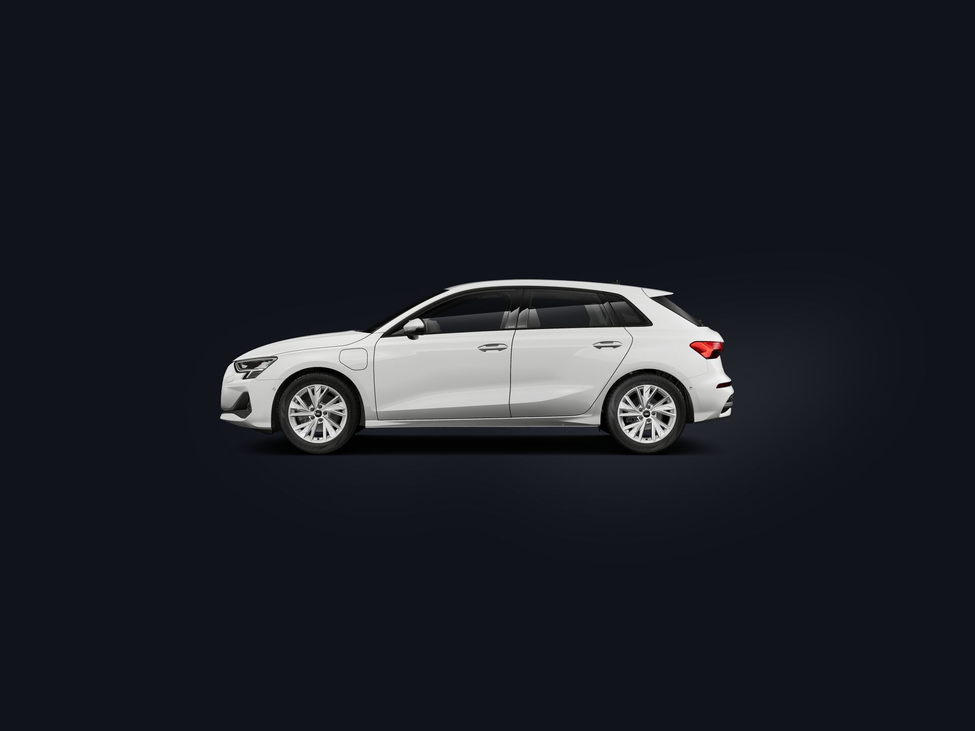 A3 Sportback TFSI e custside