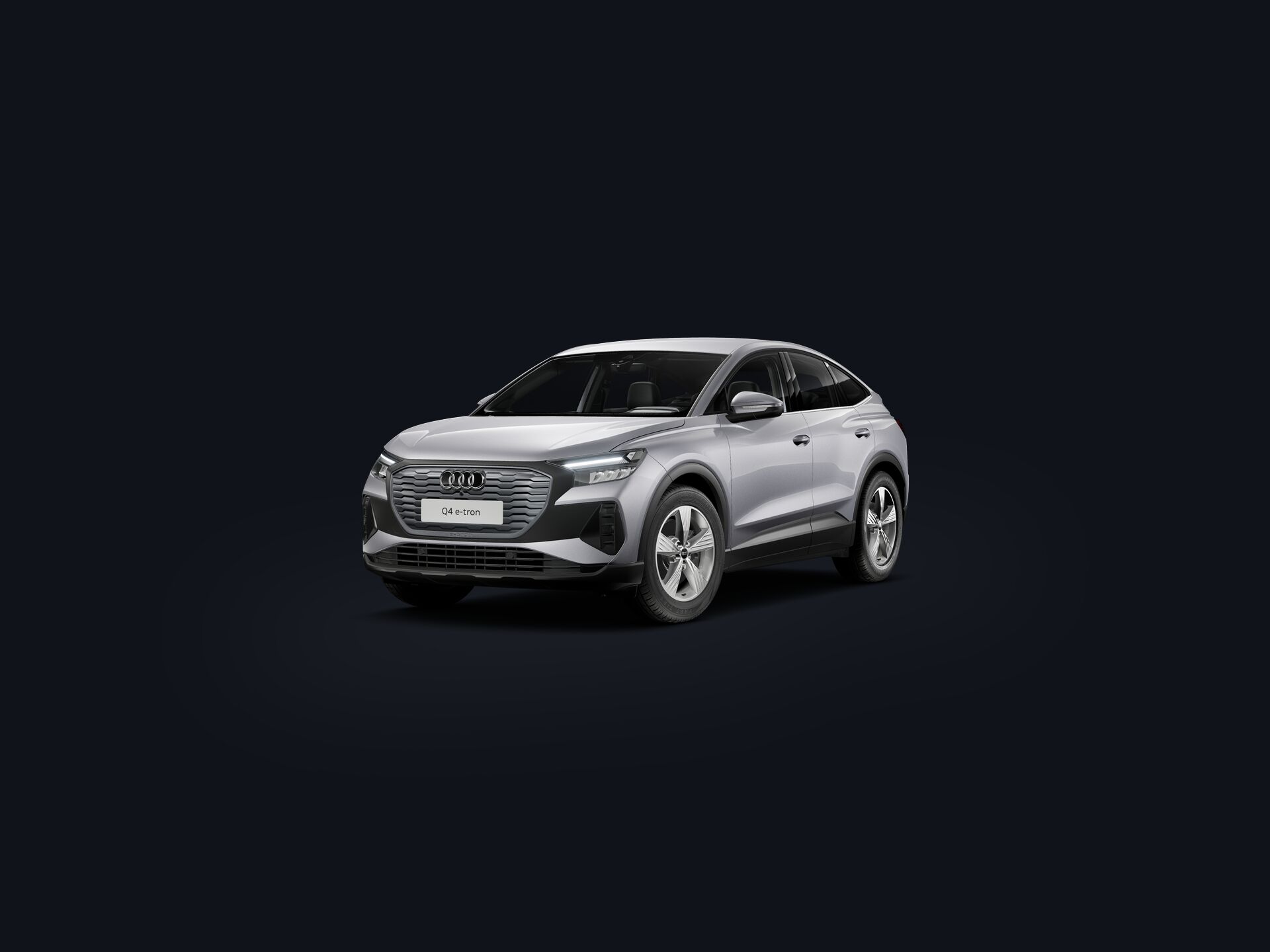 Q4 Sportback e-tron 3/4 front