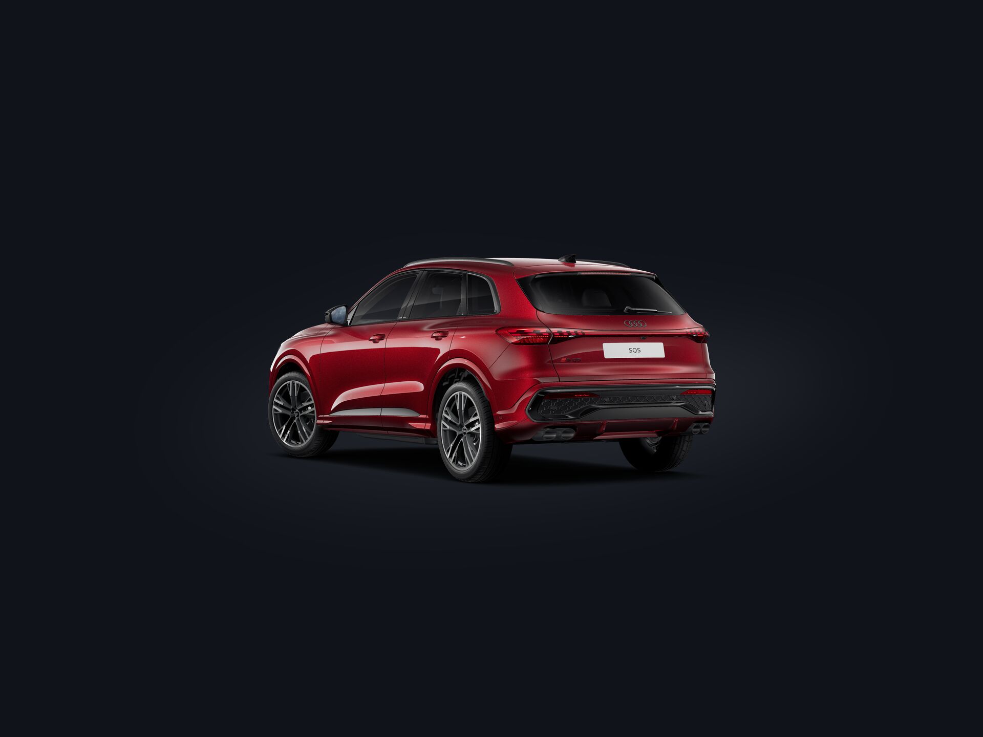 SQ5 SUV 3/4 rear