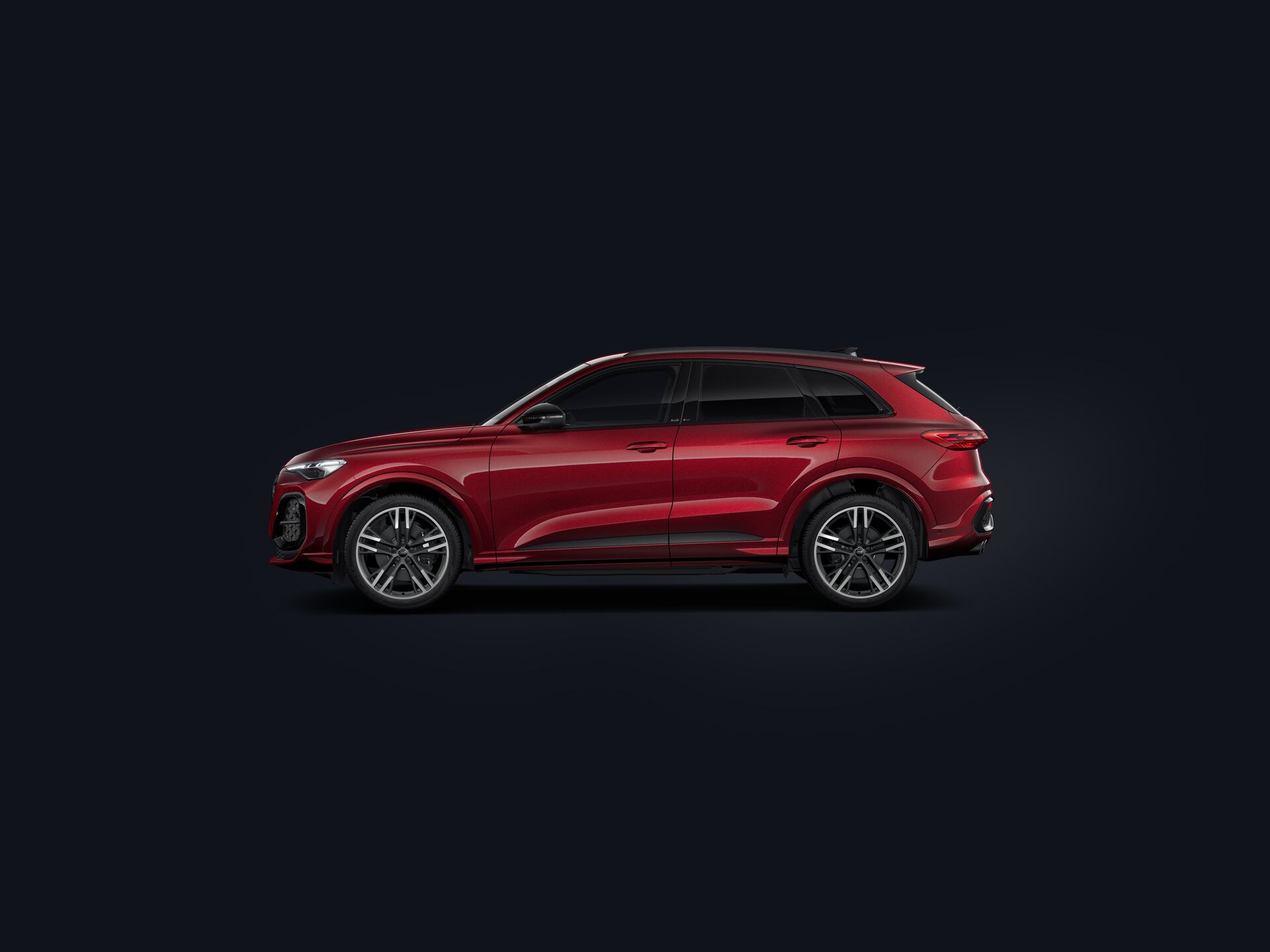 SQ5 SUV side