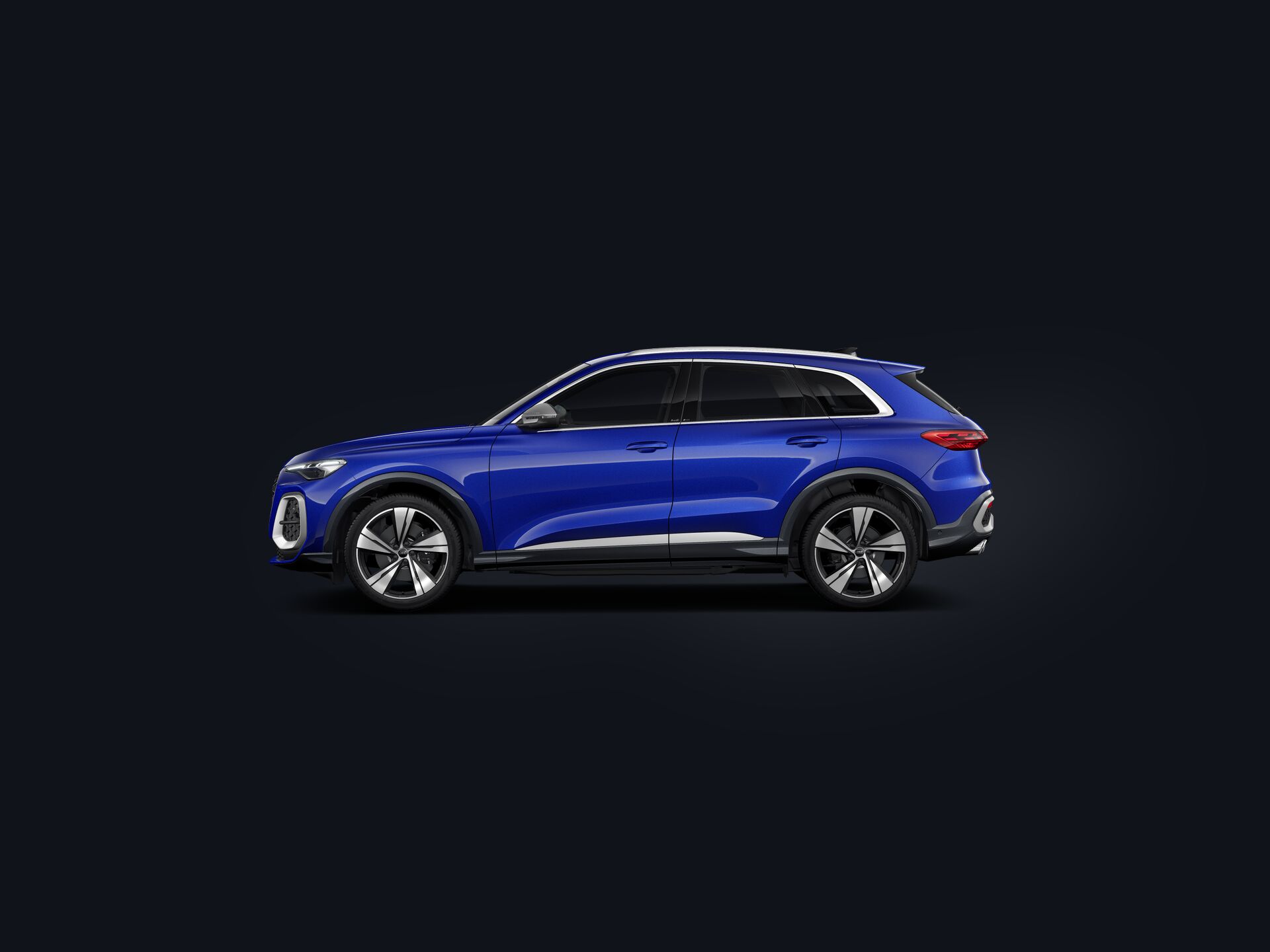 SQ5 SUV side