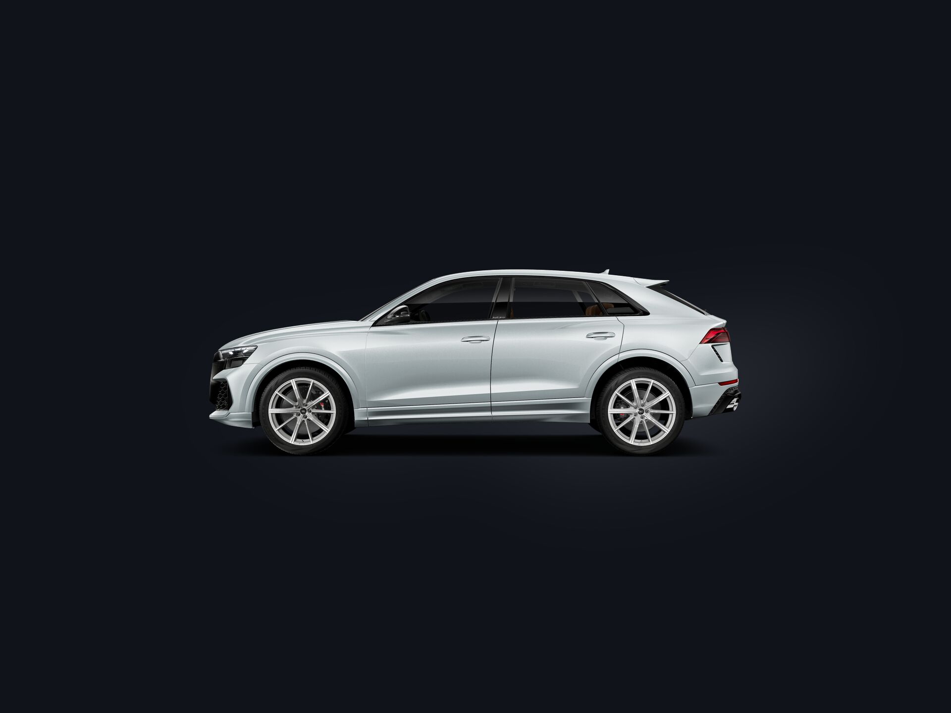 RS Q8 SUV side
