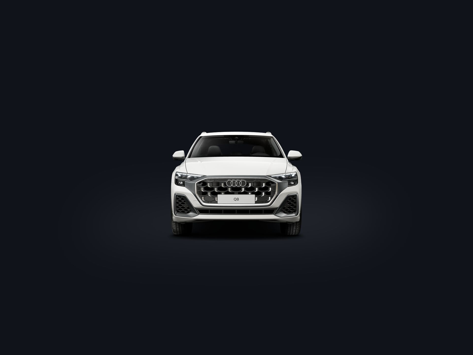 Q8 SUV TFSIe front