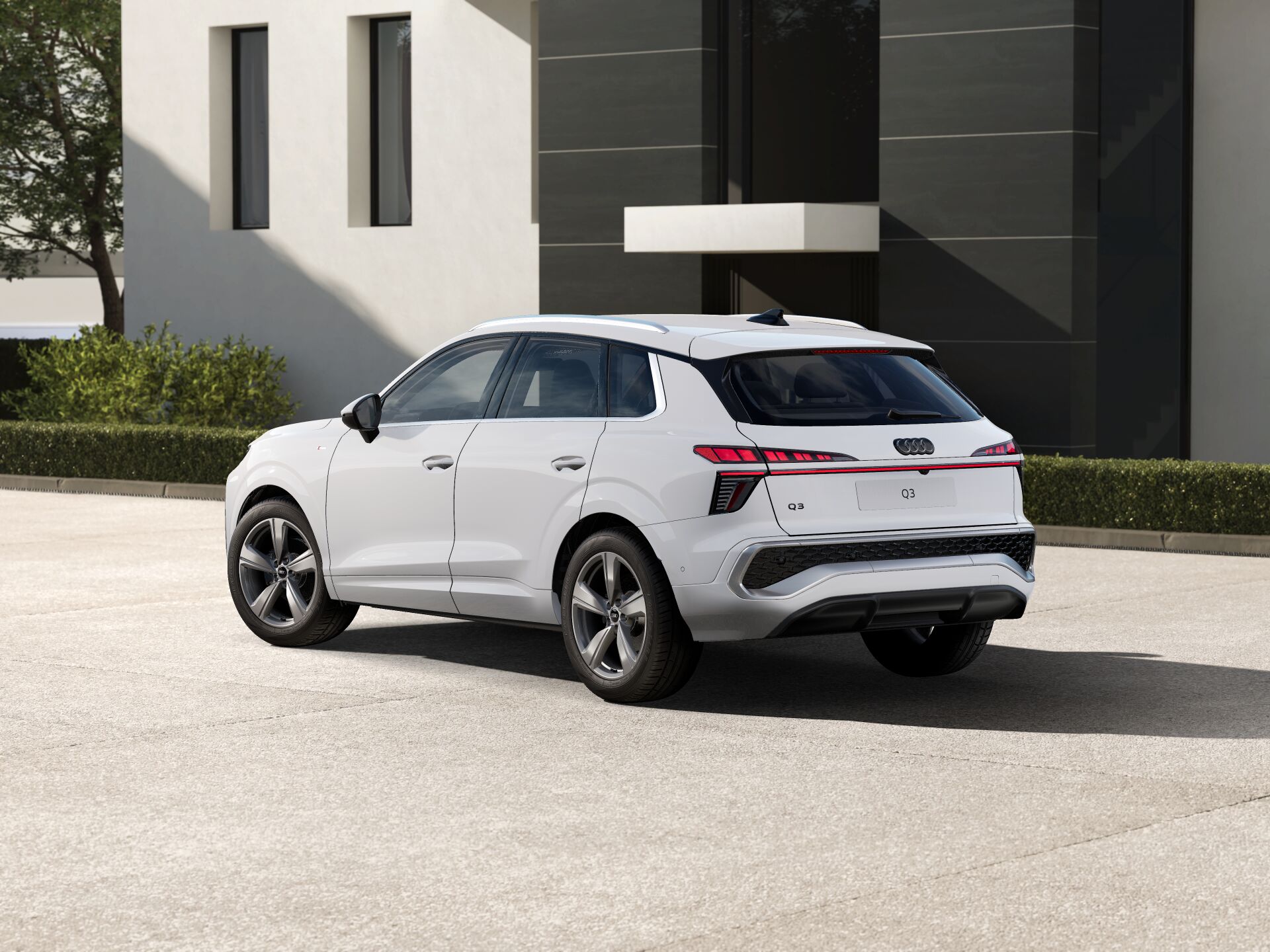 Nouvelle Q3 EXTERIOR-REAR-3-4