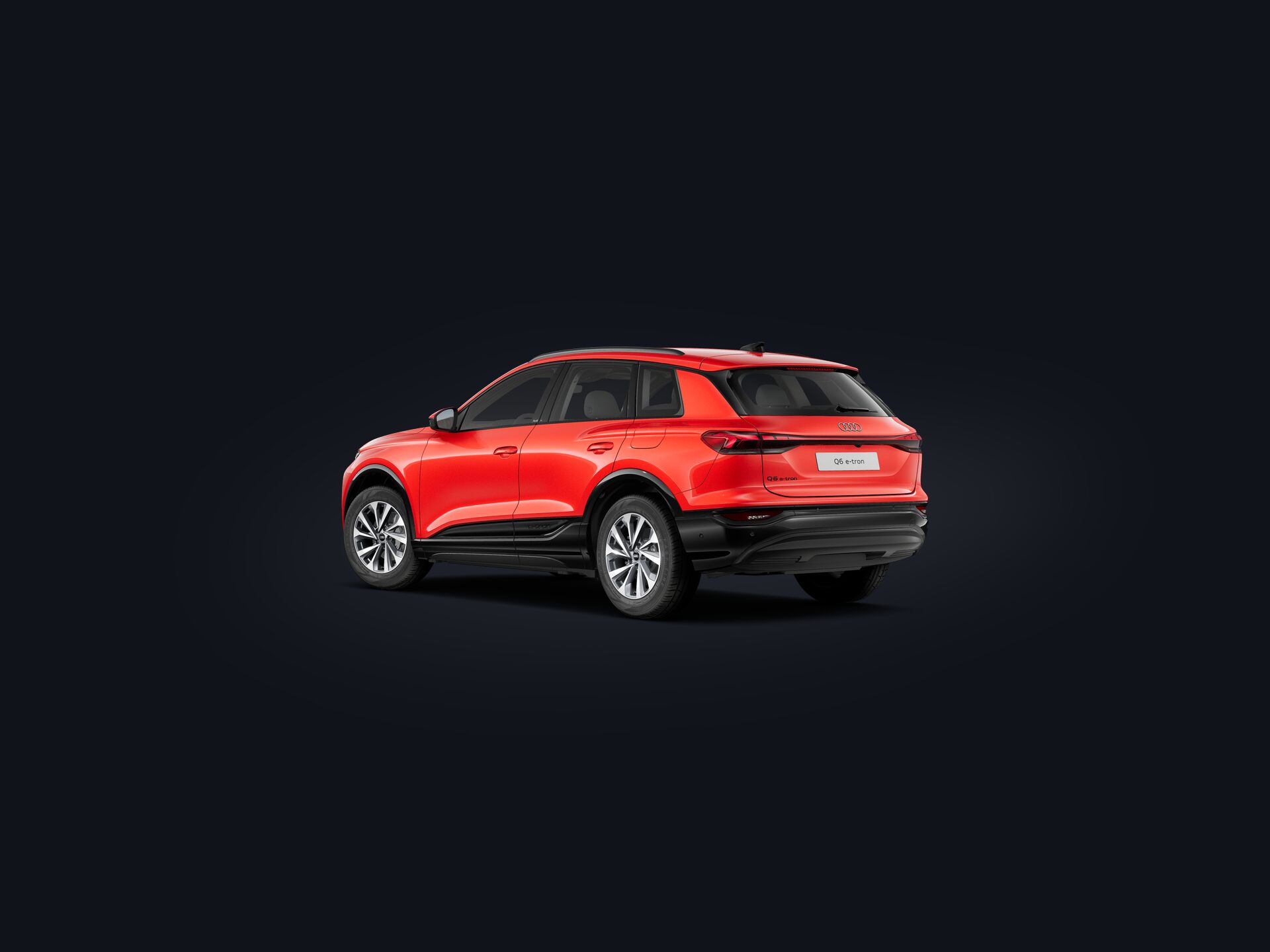 Q6 SUV e-tron 3/4 rear